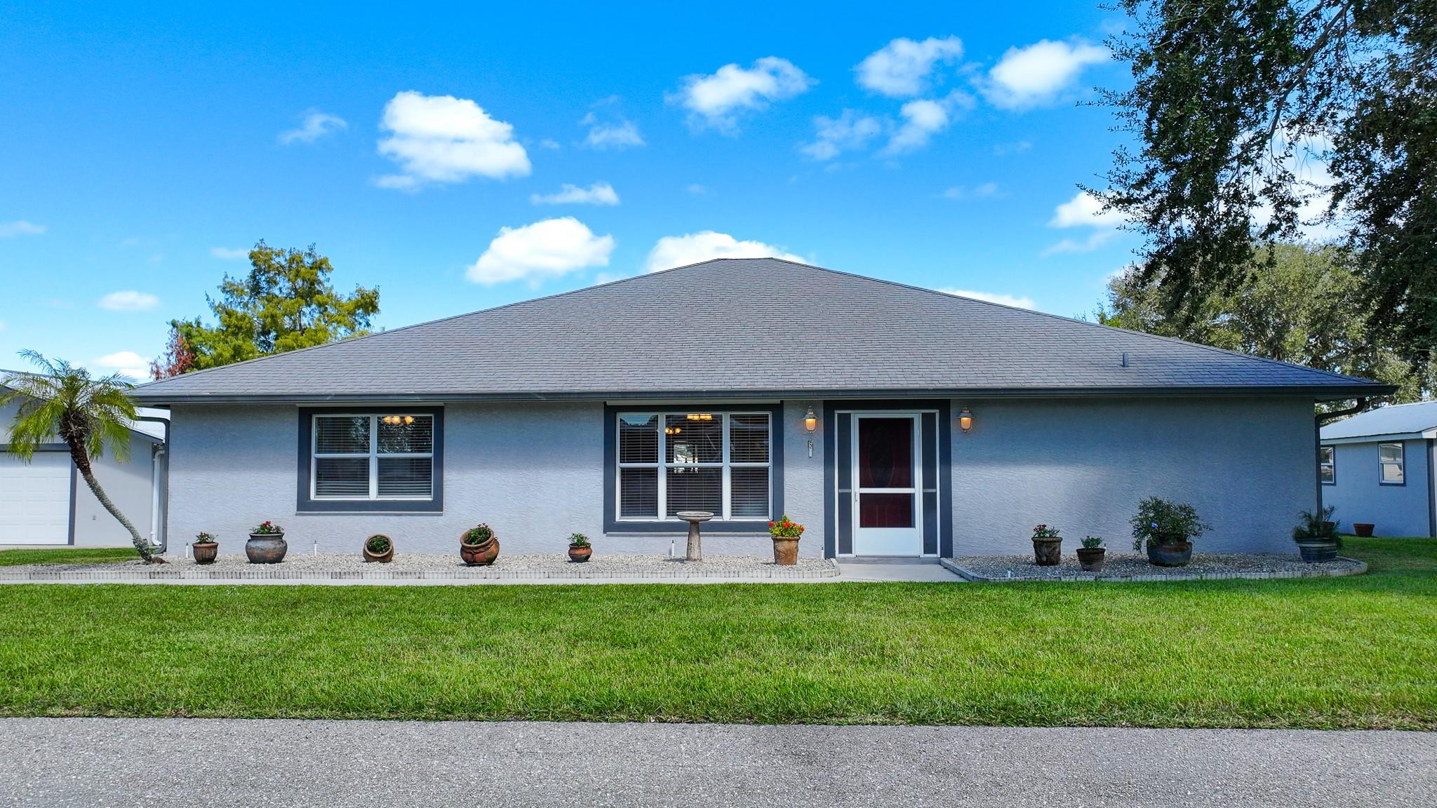 Foto de propiedad en 1069 9th Street, Okeechobee, FL 34974 Okeechobee con MLS# 