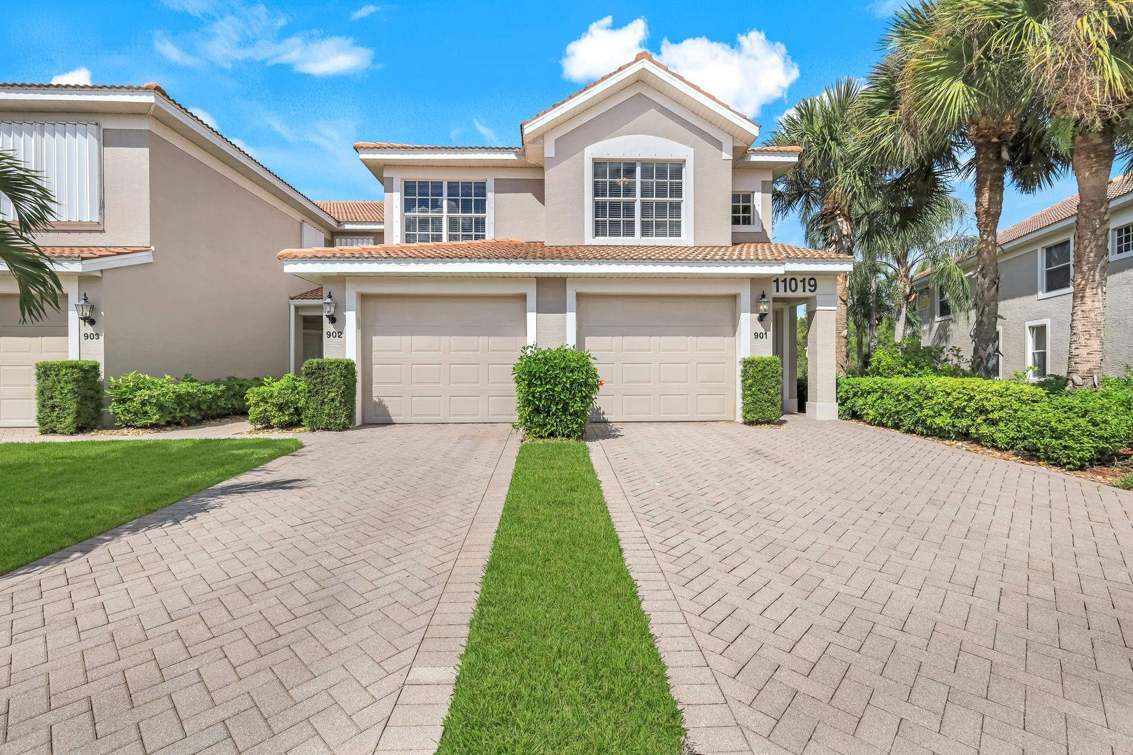 Foto de propiedad en 11019 Mill Creek Way, Fort Myers, FL 33913 Fort Myers con MLS# 