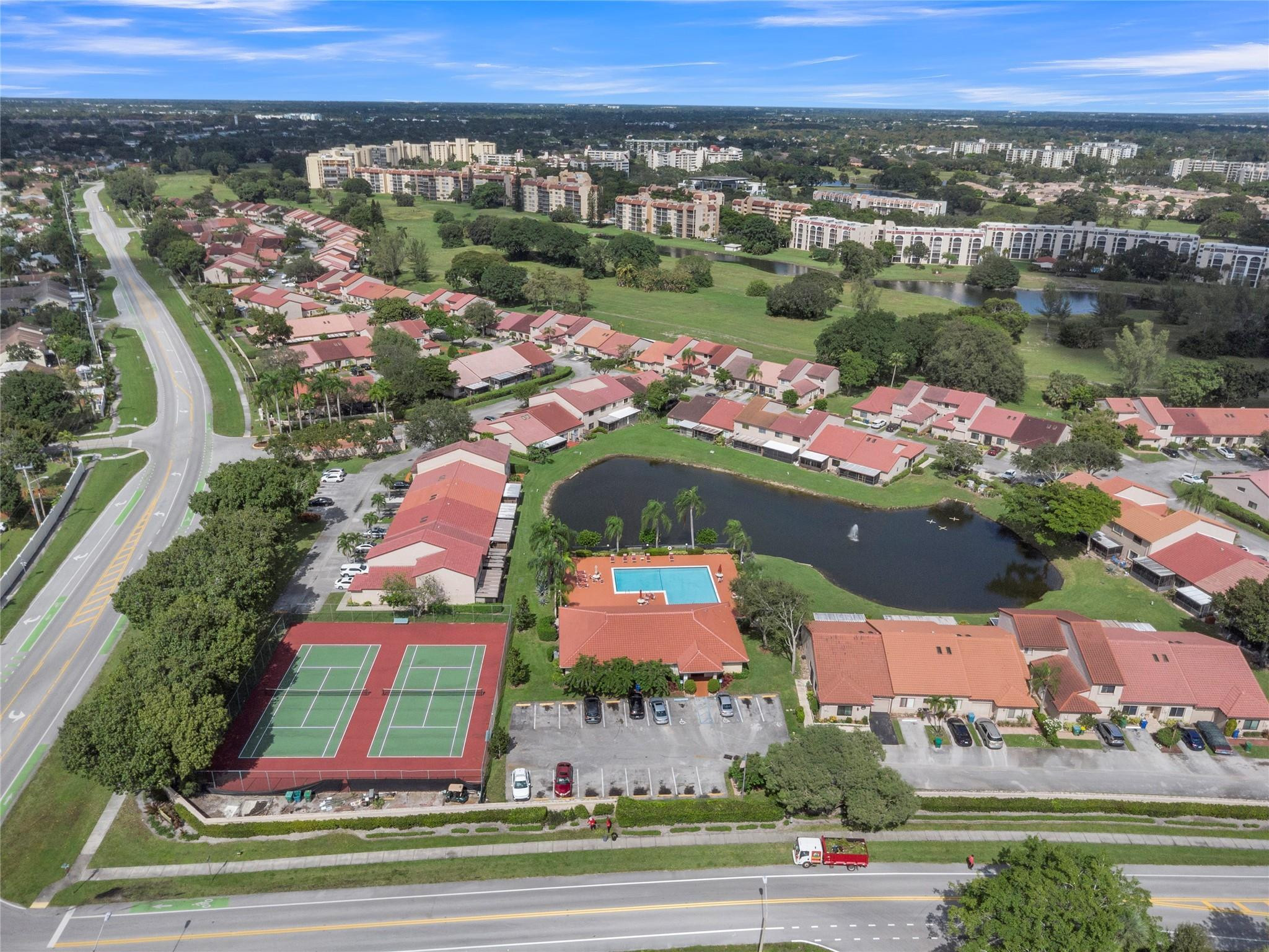 Foto de propiedad en 3003 La Mirage 3003, Lauderhill, FL 33319 Lauderhill con MLS# 