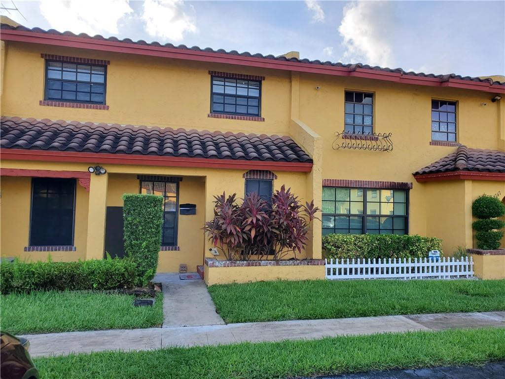 En Renta 2743 NW 47th Terrace 604, Lauderdale Lakes, FL 33313, Lauderdale Lakes, FL 33313