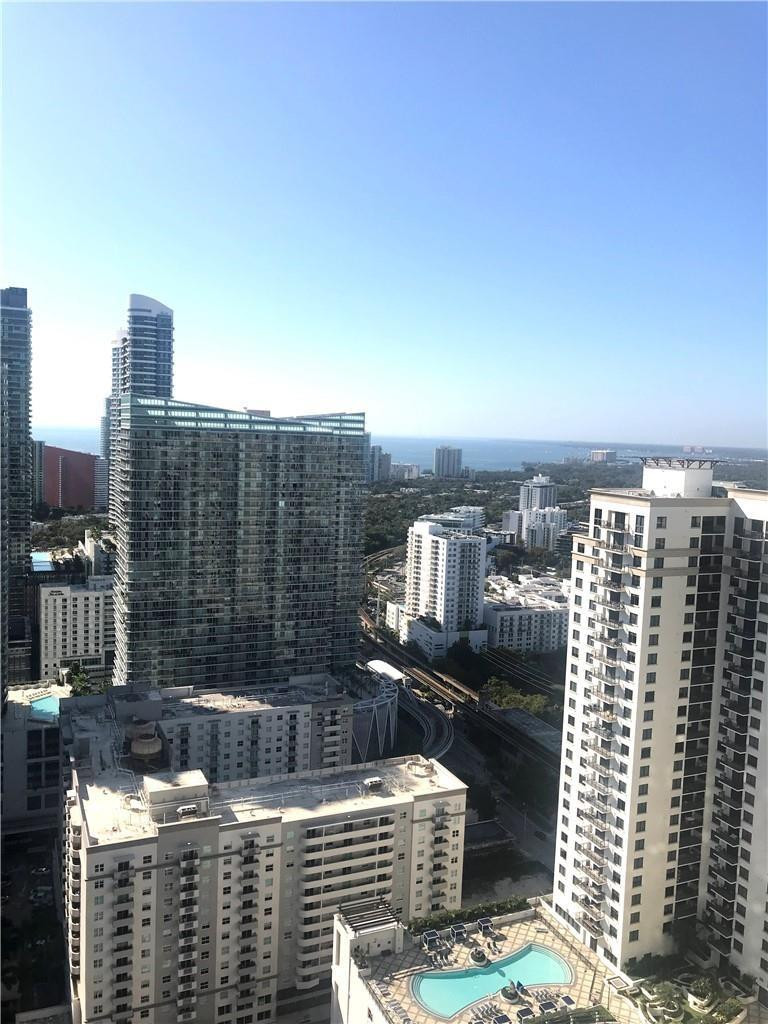 Foto de propiedad en  Miami con MLS# 