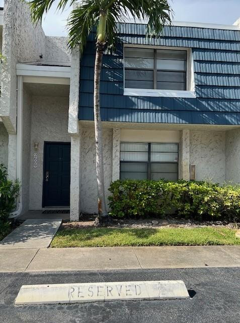 Alquilada 2609 N 40th Avenue A-5, Hollywood, FL 33021, Hollywood, FL 33021
