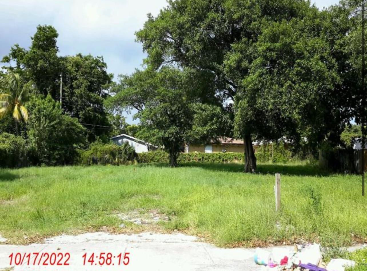 Foto de propiedad en 237 NW 11th Street, Pompano Beach, FL 33060 Pompano Beach con MLS# 