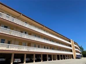 Foto de propiedad en 6701 Cypress Road 207, Plantation, FL 33317 Plantation con MLS# 