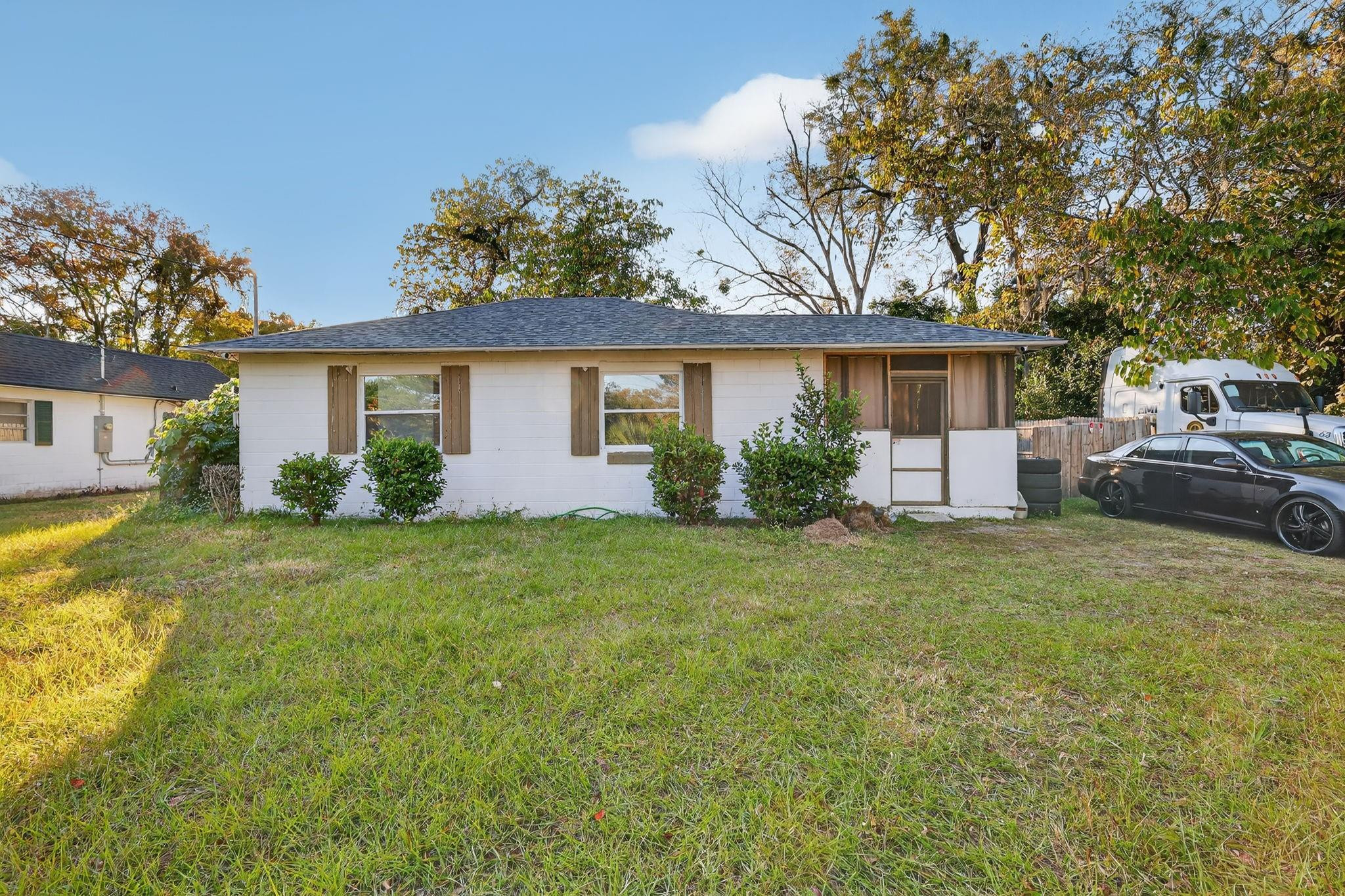 Foto de propiedad en 1030 NW 13 Avenue, FL 34475  con MLS# 