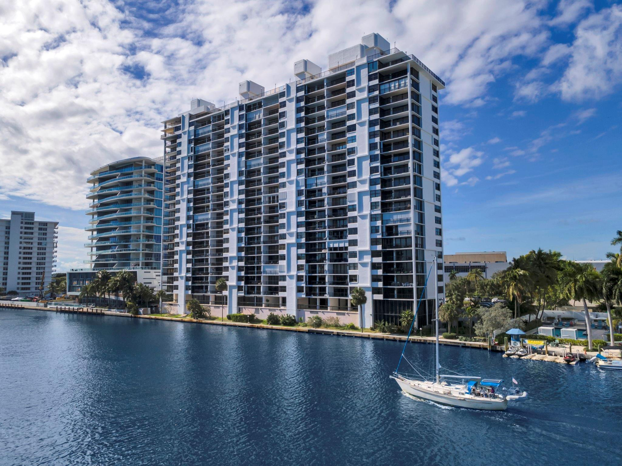 Foto de propiedad en 936 Intracoastal Drive 21D, Fort Lauderdale, FL 33304 Fort Lauderdale con MLS# 