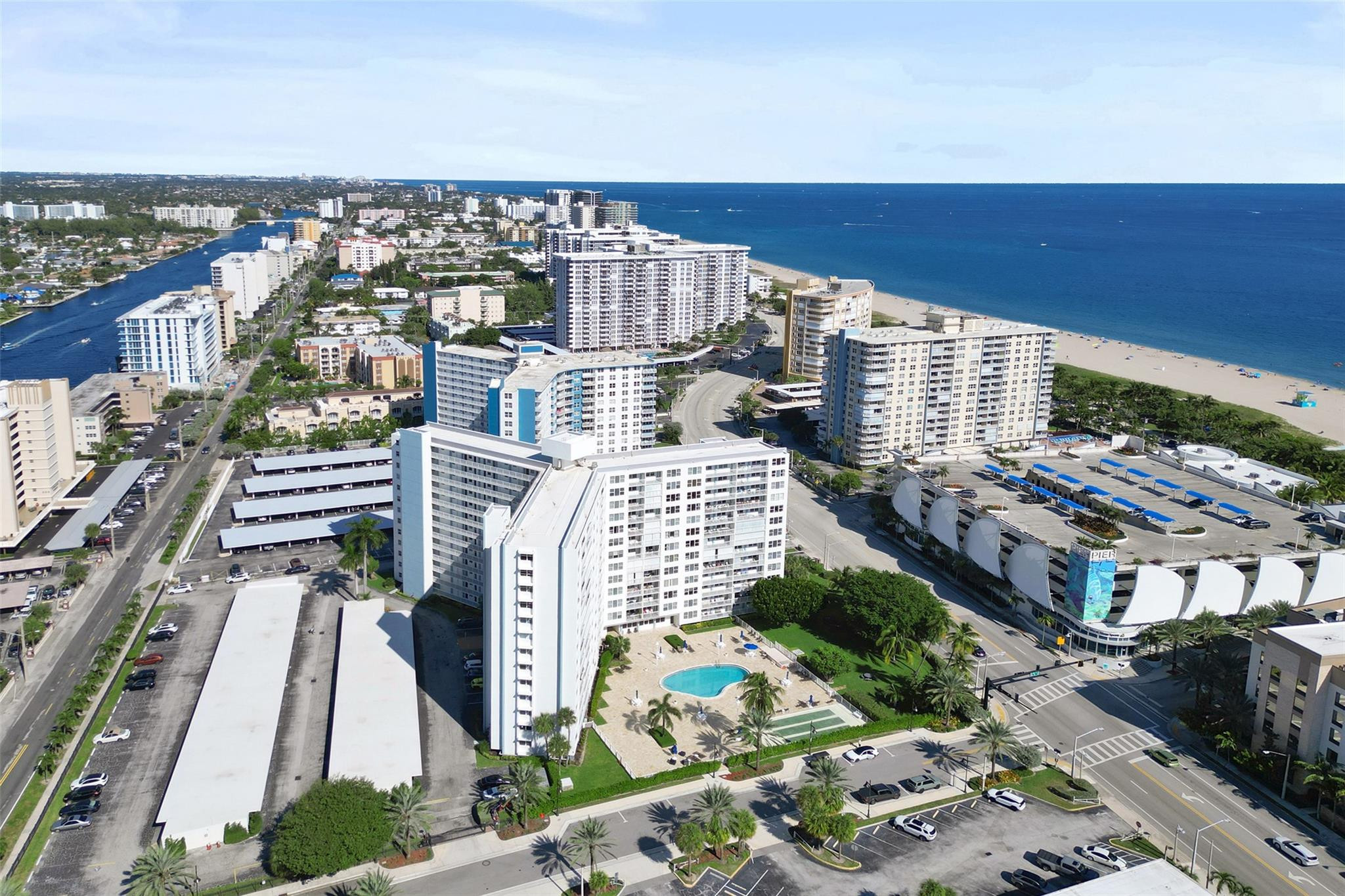 Foto de propiedad en 201 N Ocean Boulevard 603, Pompano Beach, FL 33062 Pompano Beach con MLS# 