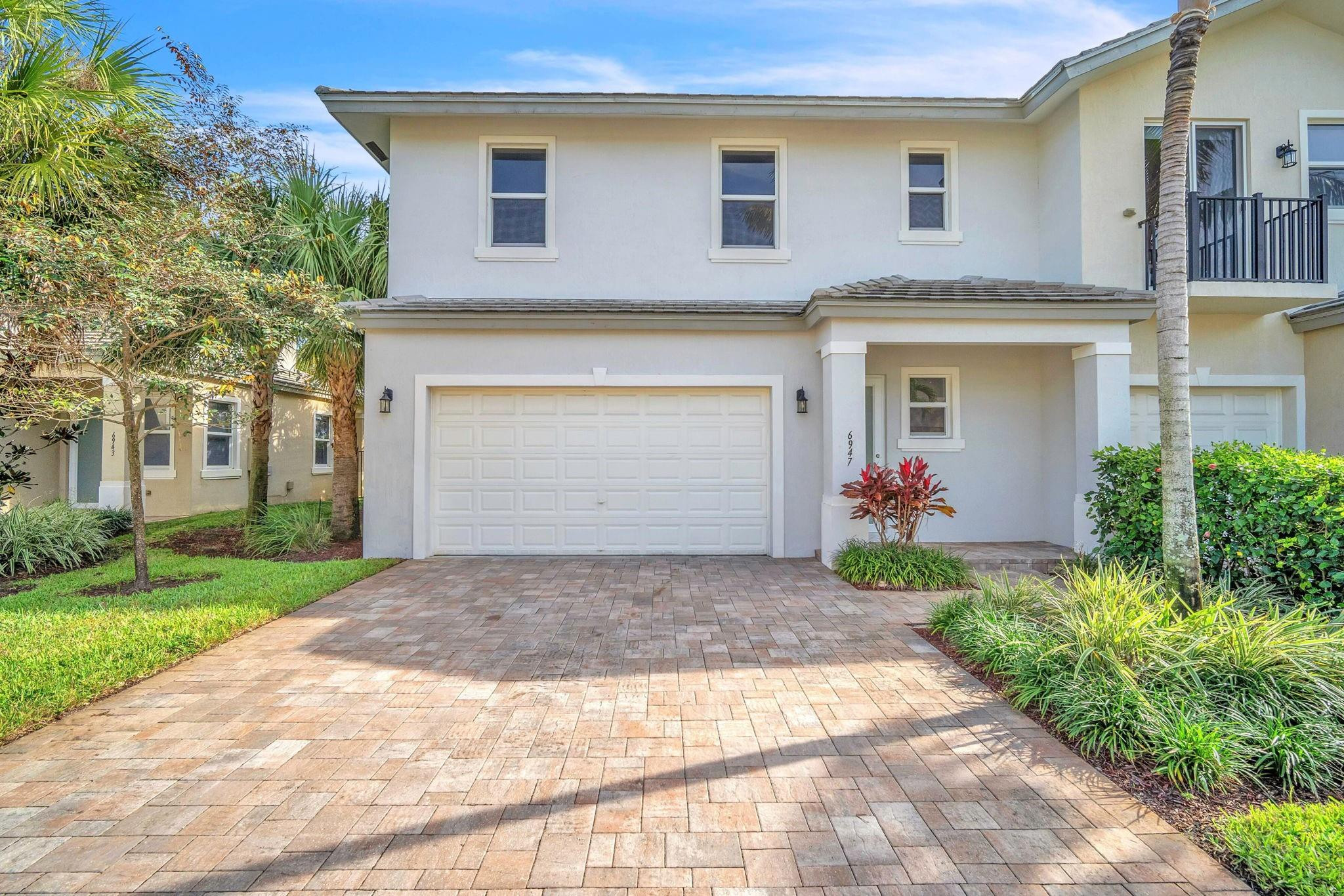 En Renta 6947 Pines Circle 21, Coconut Creek, FL 33073, Coconut Creek, FL 33073