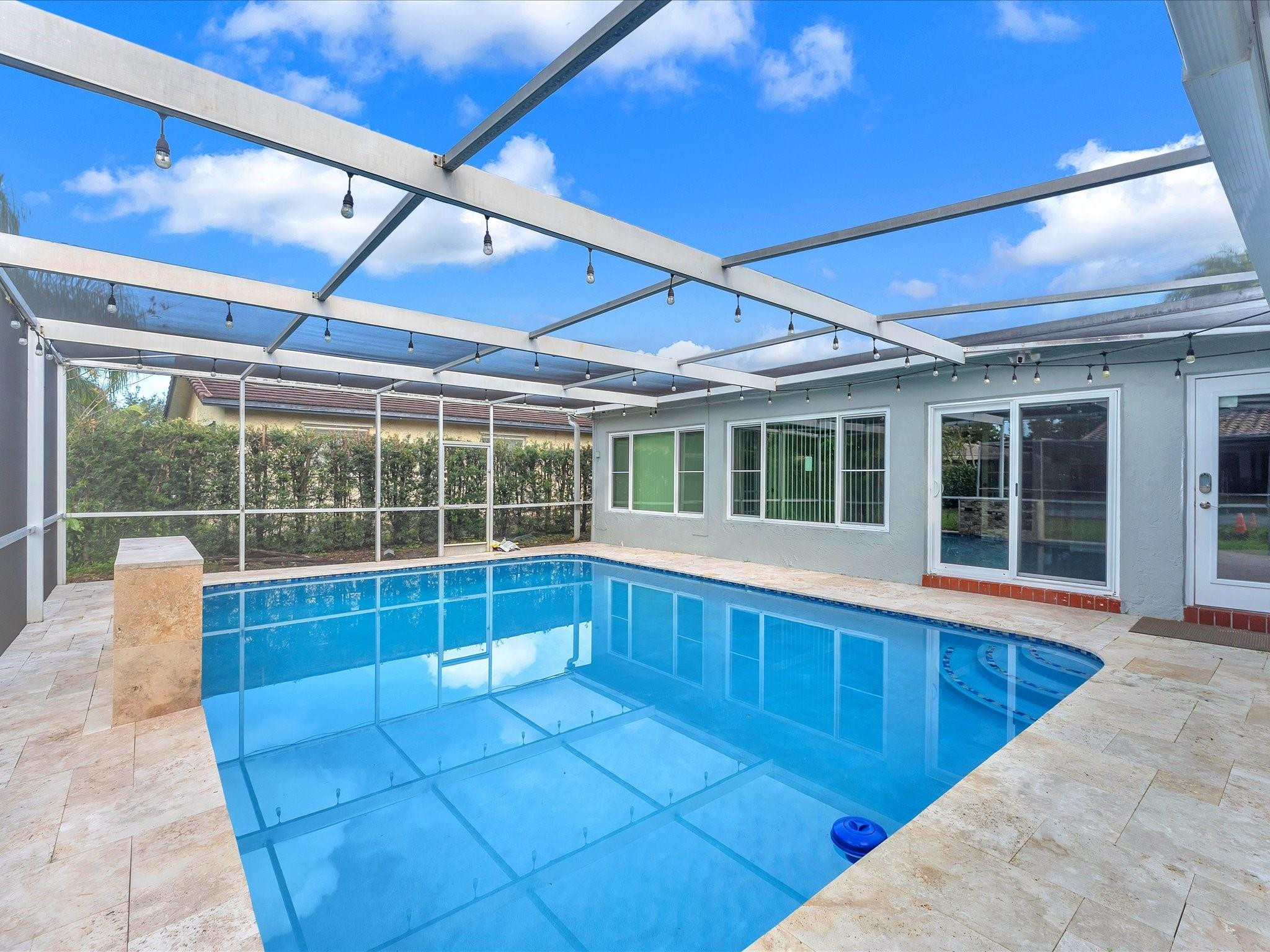 Foto de propiedad en 11762 NW 26th Court, Coral Springs, FL 33065 Coral Springs con MLS# 
