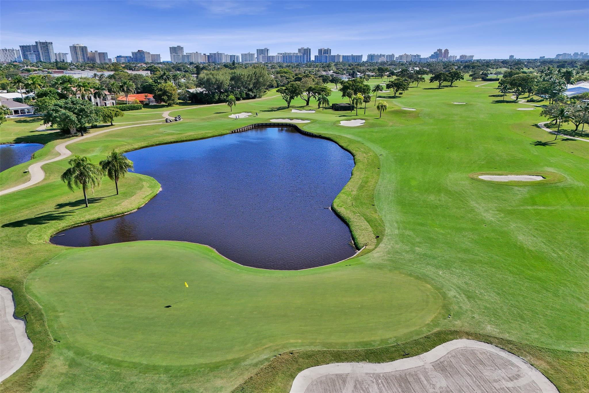 Foto de propiedad en 4848 NE 23 Avenue 9C, Fort Lauderdale, FL 33308 Fort Lauderdale con MLS# 