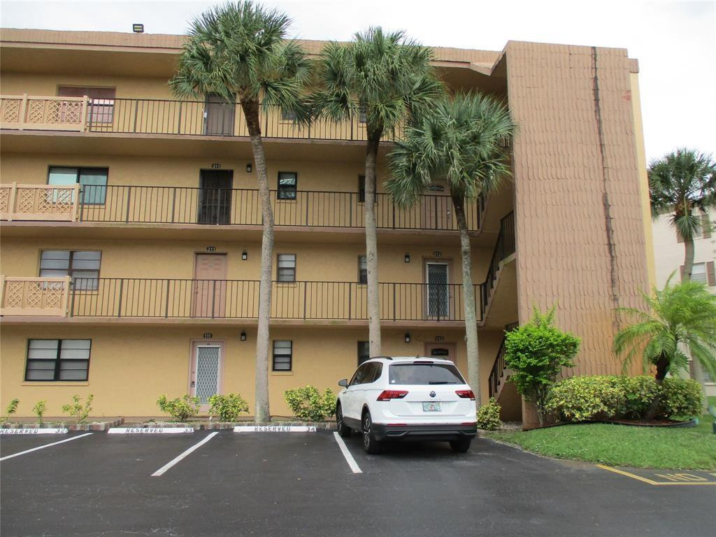 Alquilada 9370 SW 8th Street 312, Boca Raton, FL 33428, Boca Raton, FL 33428