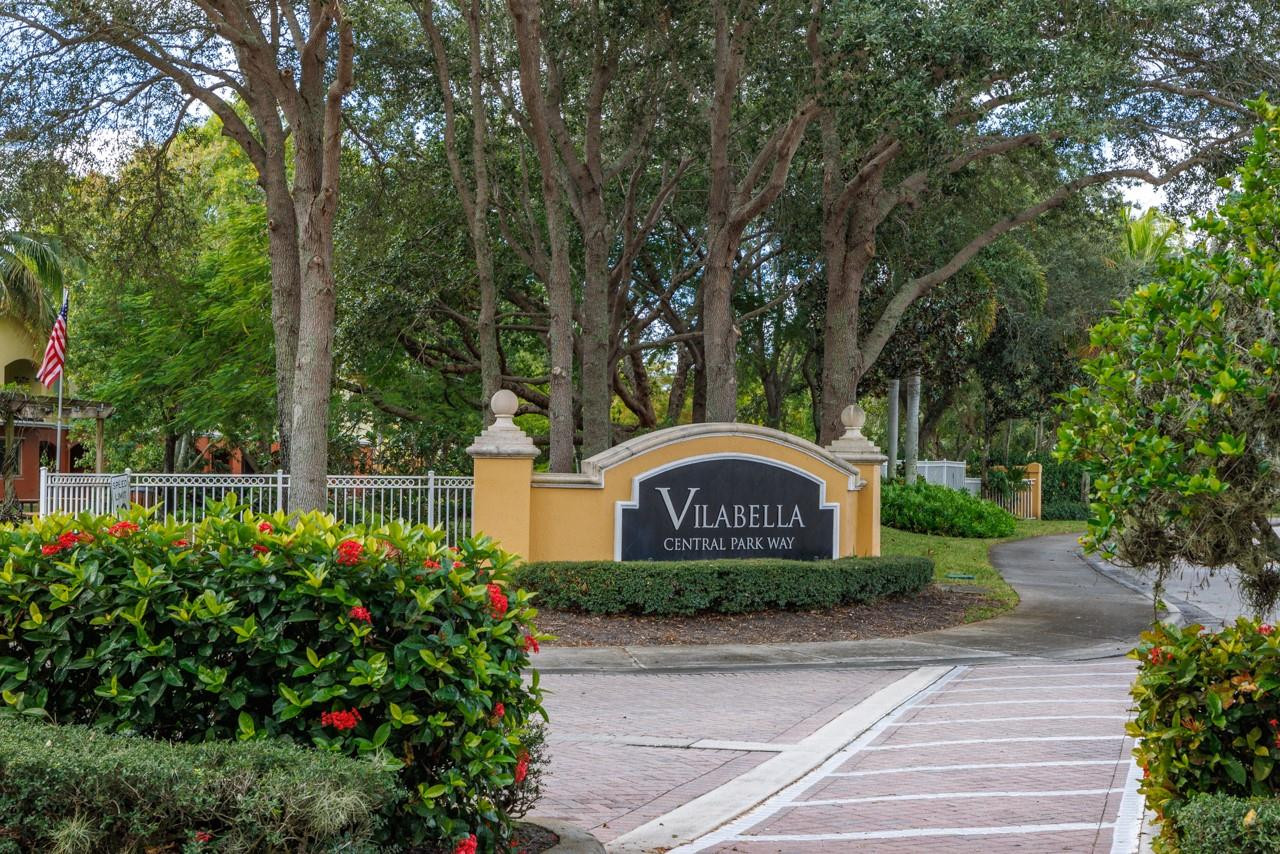 Foto de propiedad en 55 SE Palermo Court 105, Stuart, FL 34994 Stuart con MLS# 