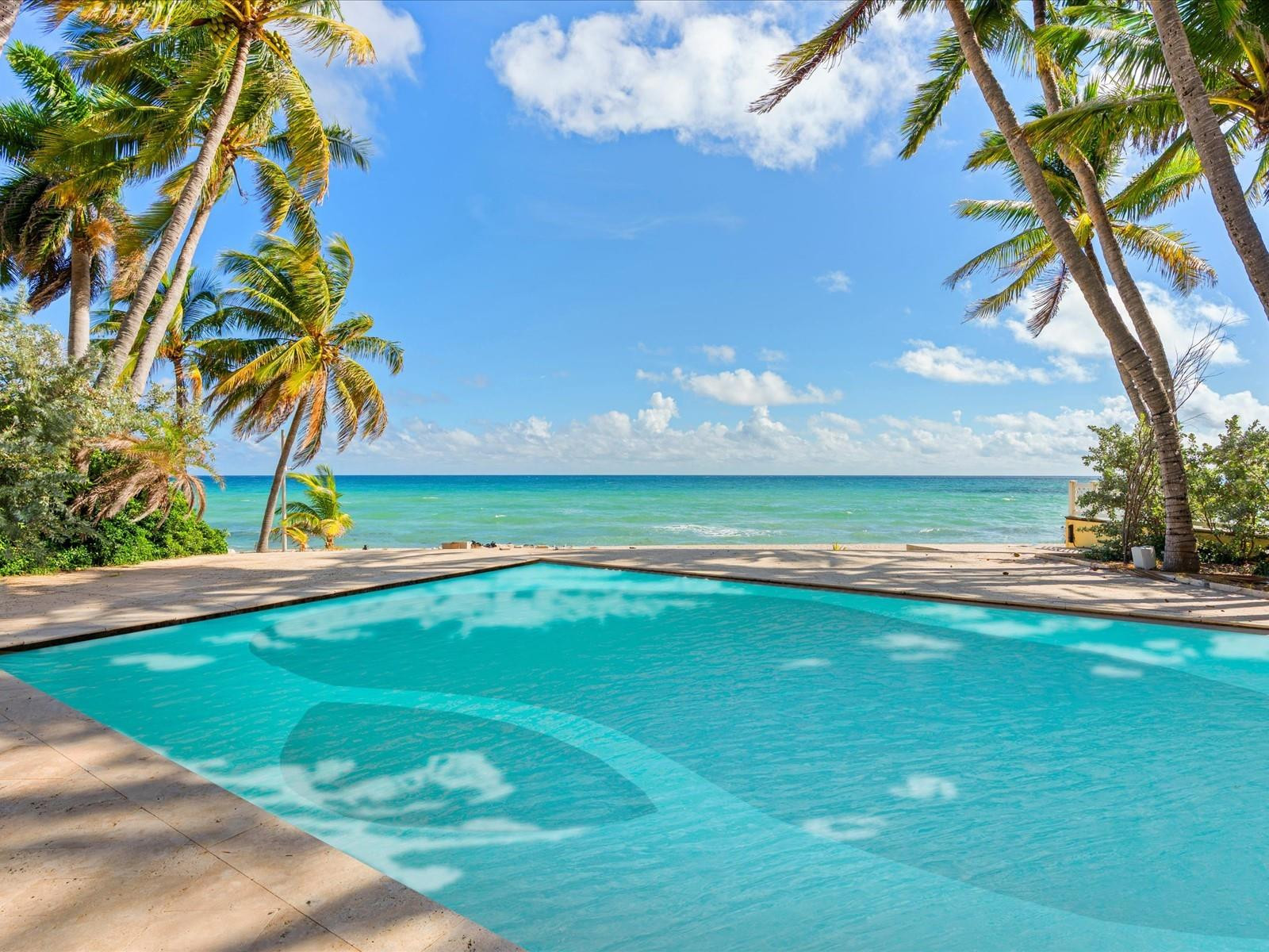 Foto de propiedad en 555 Ocean Boulevard, Golden Beach, FL 33160 Golden Beach con MLS# 