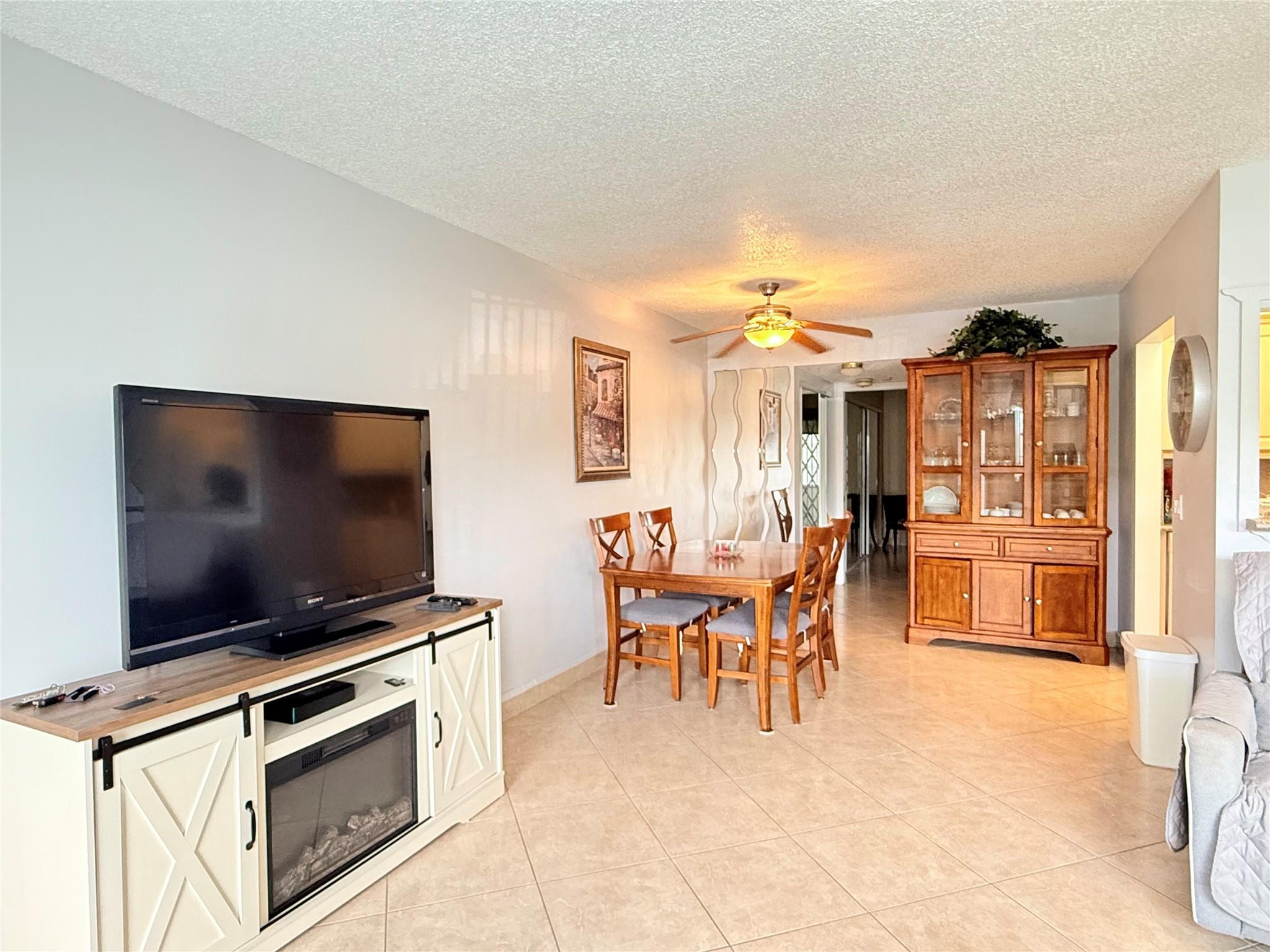 Foto de propiedad en 53 Markham C 53, Deerfield Beach, FL 33442 Deerfield Beach con MLS# 