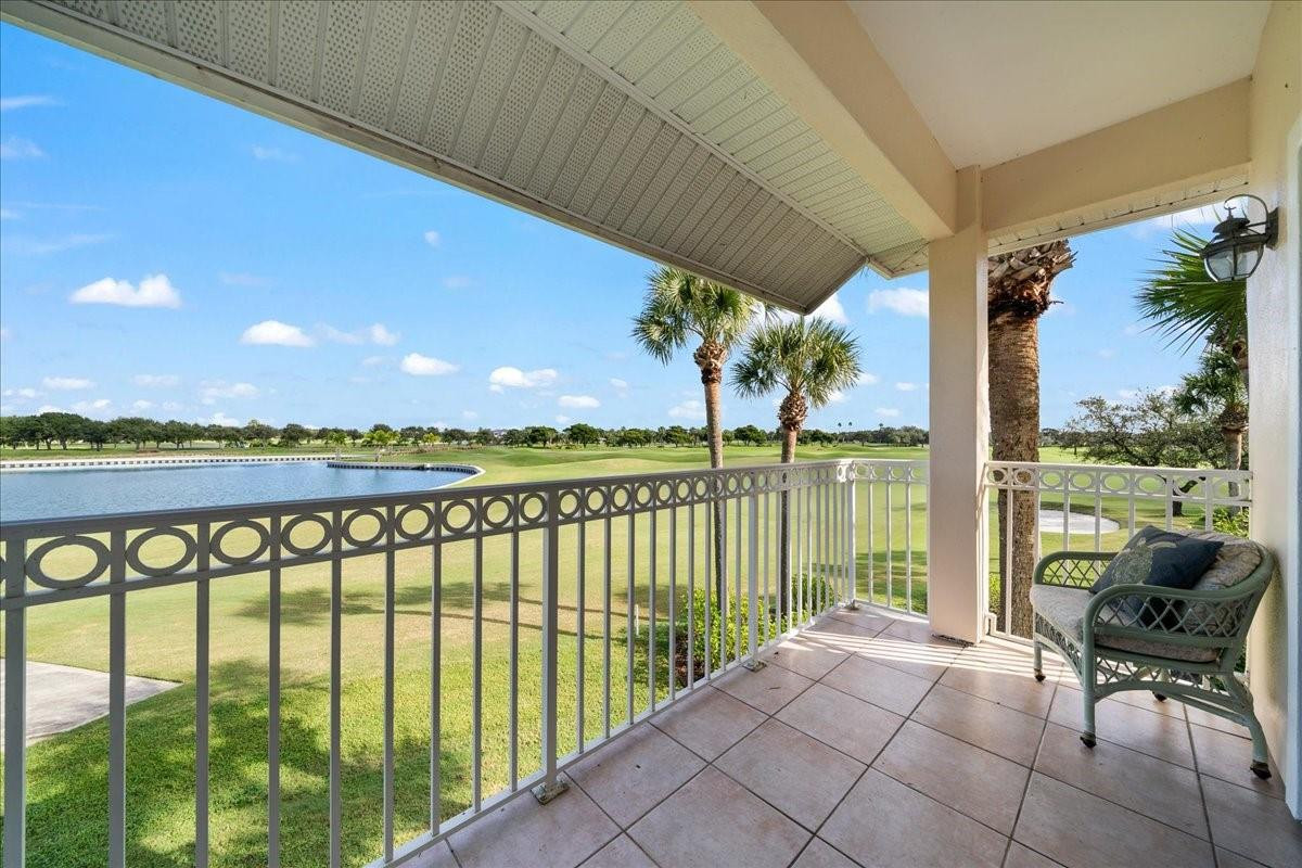 Foto de propiedad en 1725 Victoria Circle, Vero Beach, FL 32967 Vero Beach con MLS# 