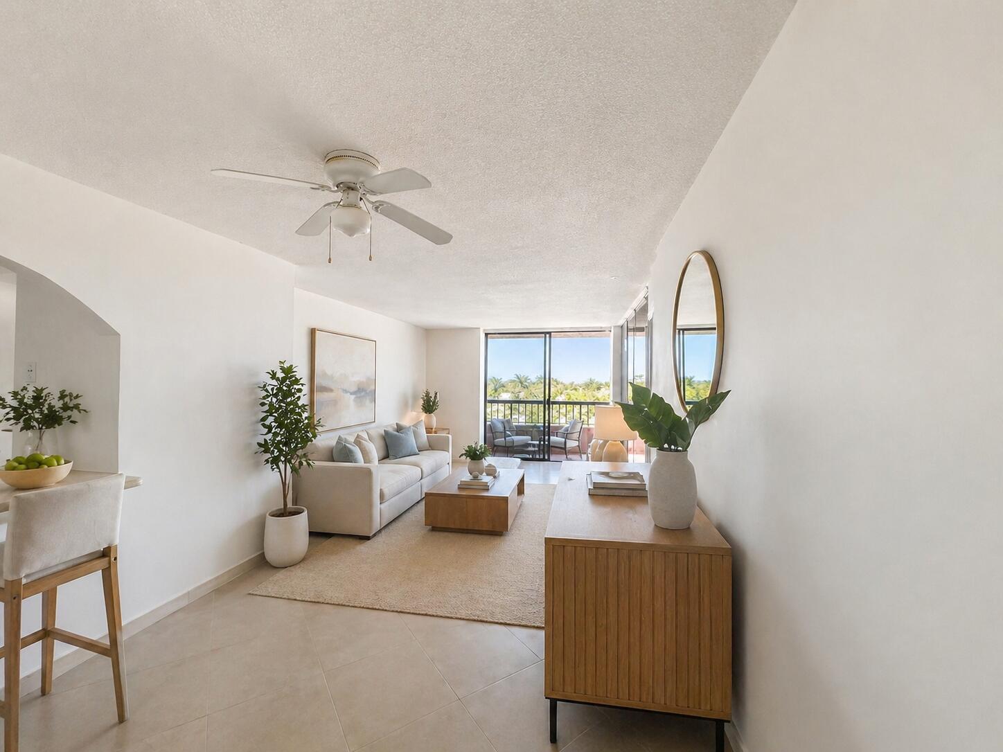 Foto de propiedad en 7040 Coral Way 501, Miami, FL 33155 Miami con MLS# 