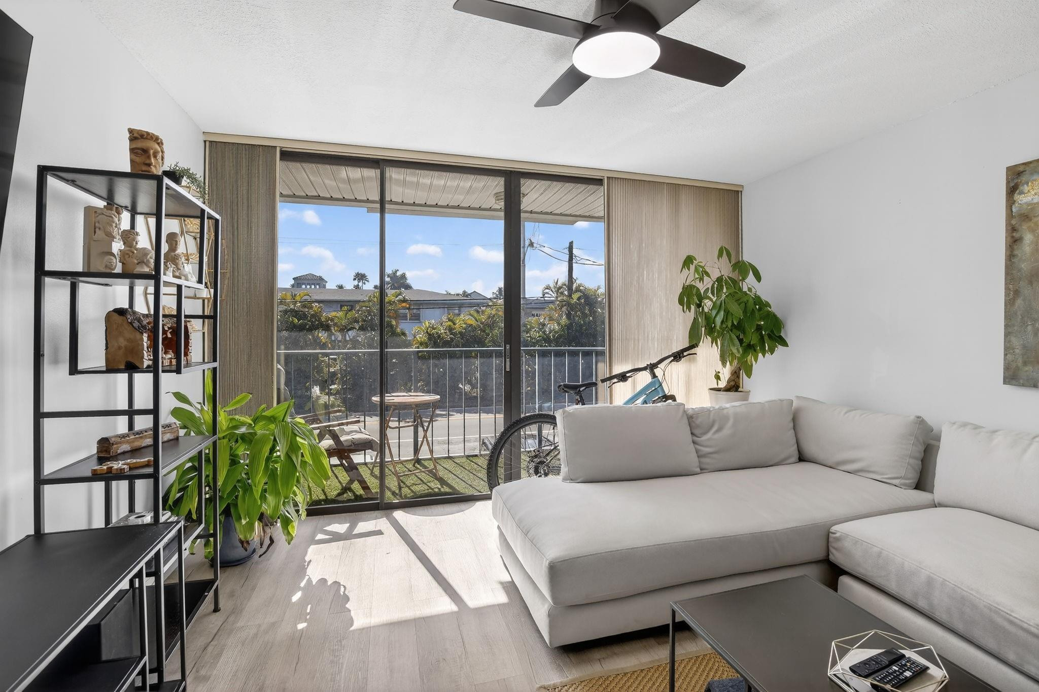 Foto de propiedad en 1531 SE 15th Street 7, Fort Lauderdale, FL 33316 Fort Lauderdale con MLS# 