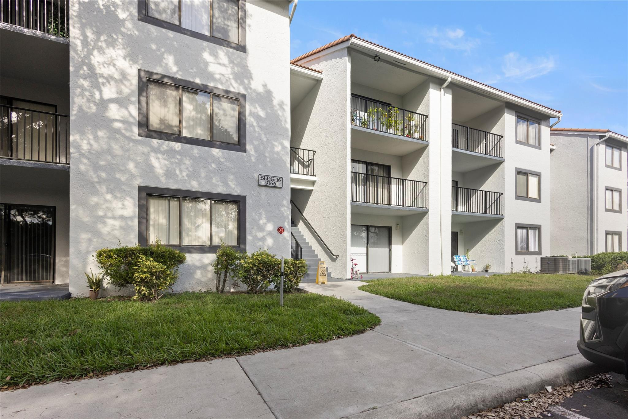 Alquilada 9166 W Atlantic Boulevard 1618, Coral Springs, FL 33071, Coral Springs, FL 33071