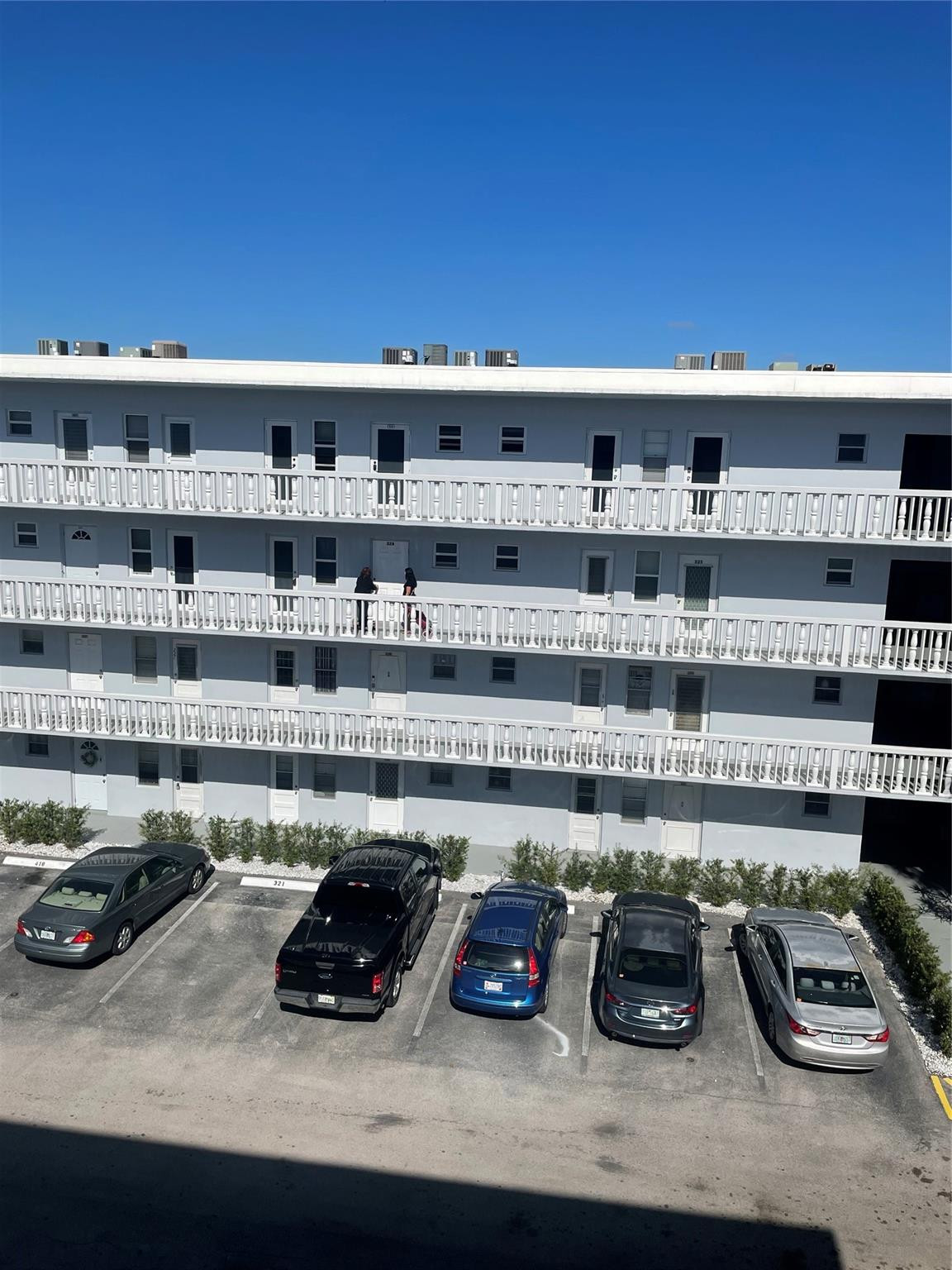 Foto de propiedad en 604 NE 2nd Street 231, Dania Beach, FL 33004 Dania Beach con MLS# 