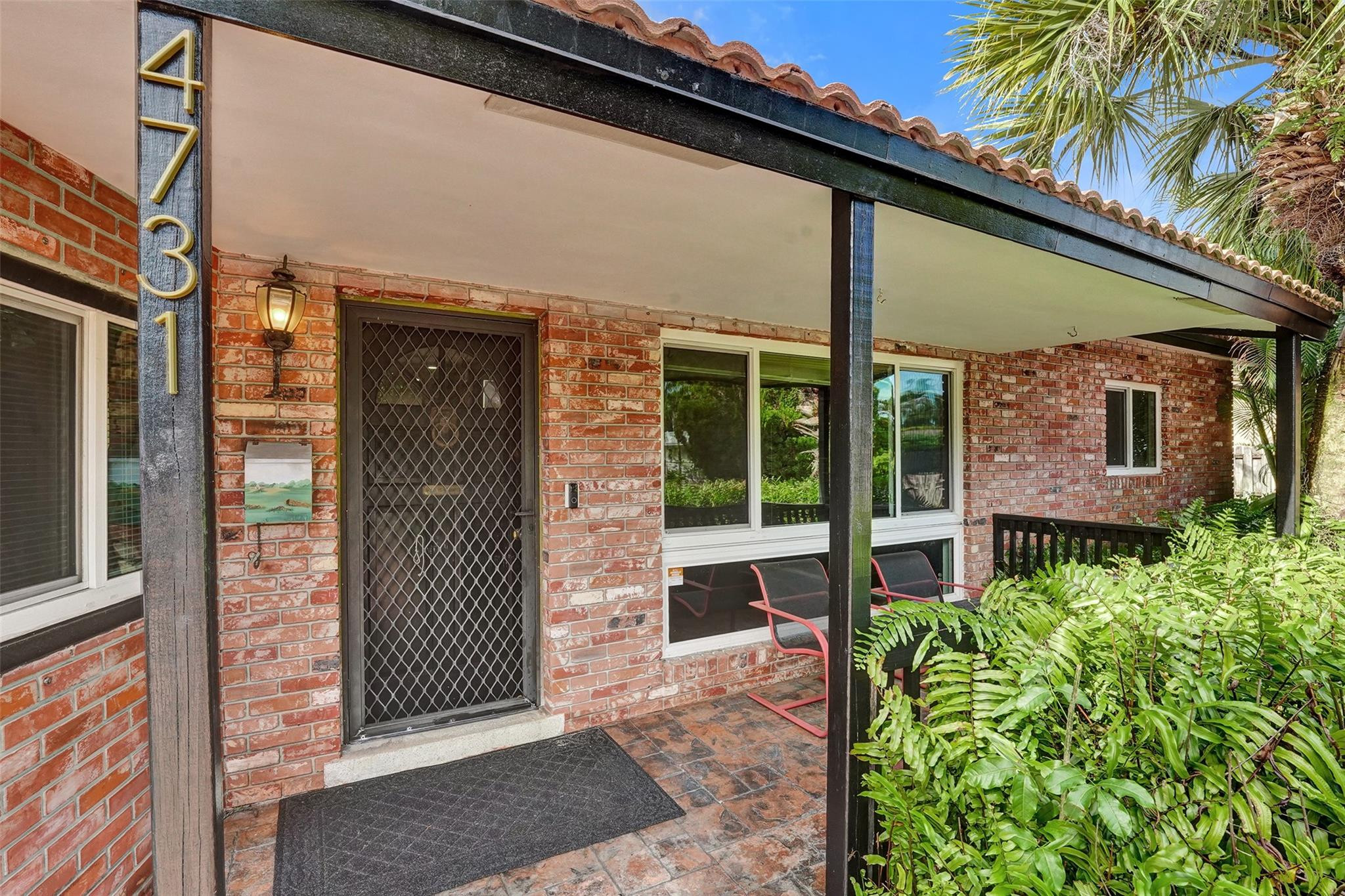 Foto de propiedad en 4731 NE 13 Avenue, Oakland Park, FL 33334 Oakland Park con MLS# 