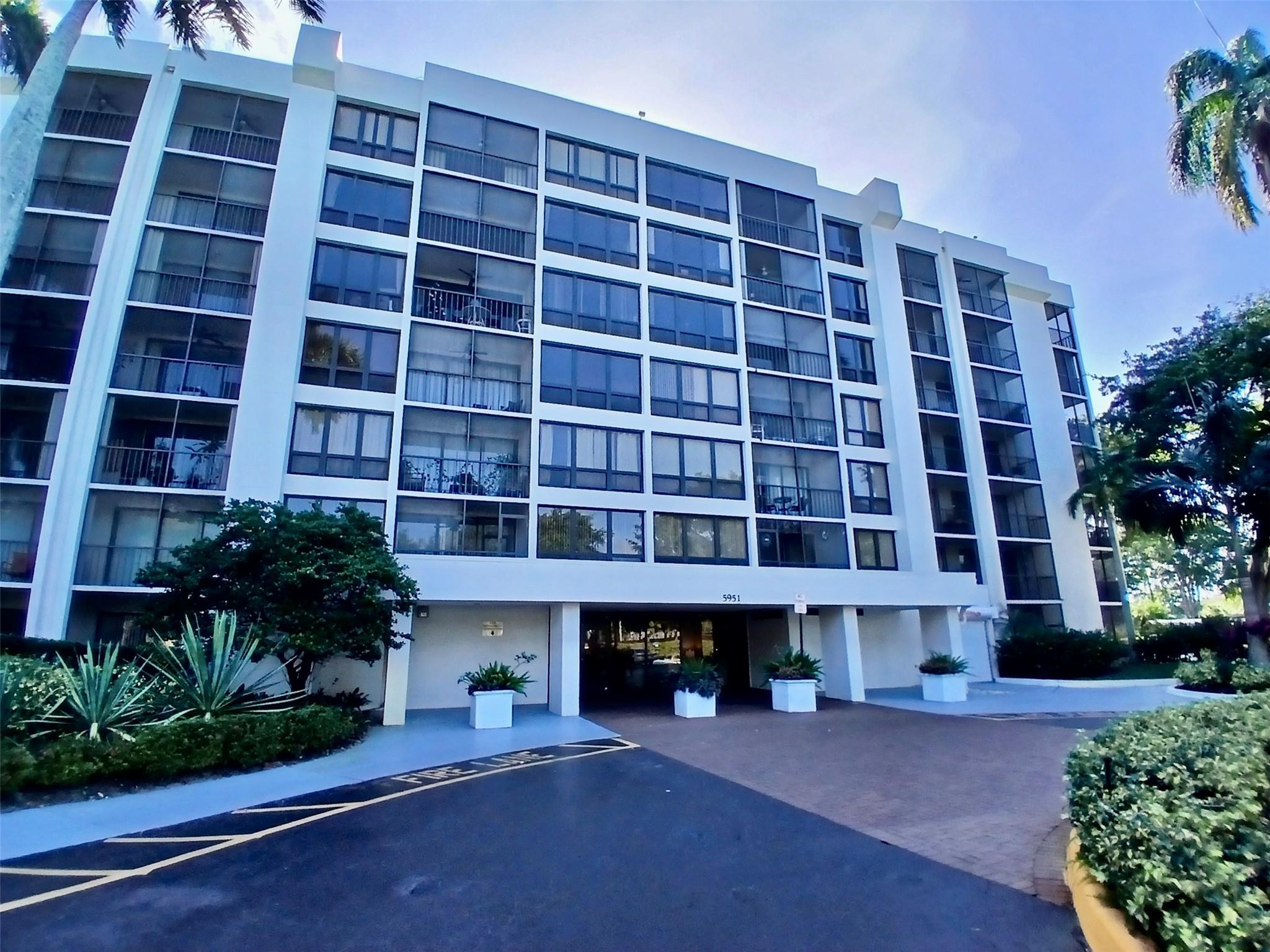 Alquilada 5951 Wellesley Park Drive 201, Boca Raton, FL 33433, Boca Raton, FL 33433