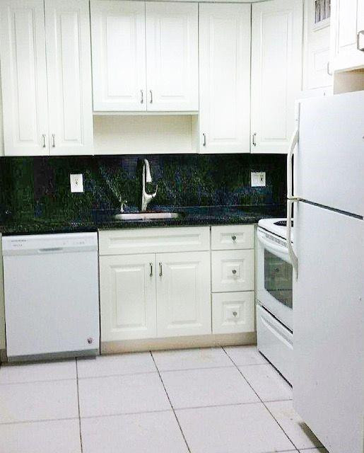 Vendido 4169 SW 67th Avenue 205, Davie, FL 33314, Davie, FL 33314
