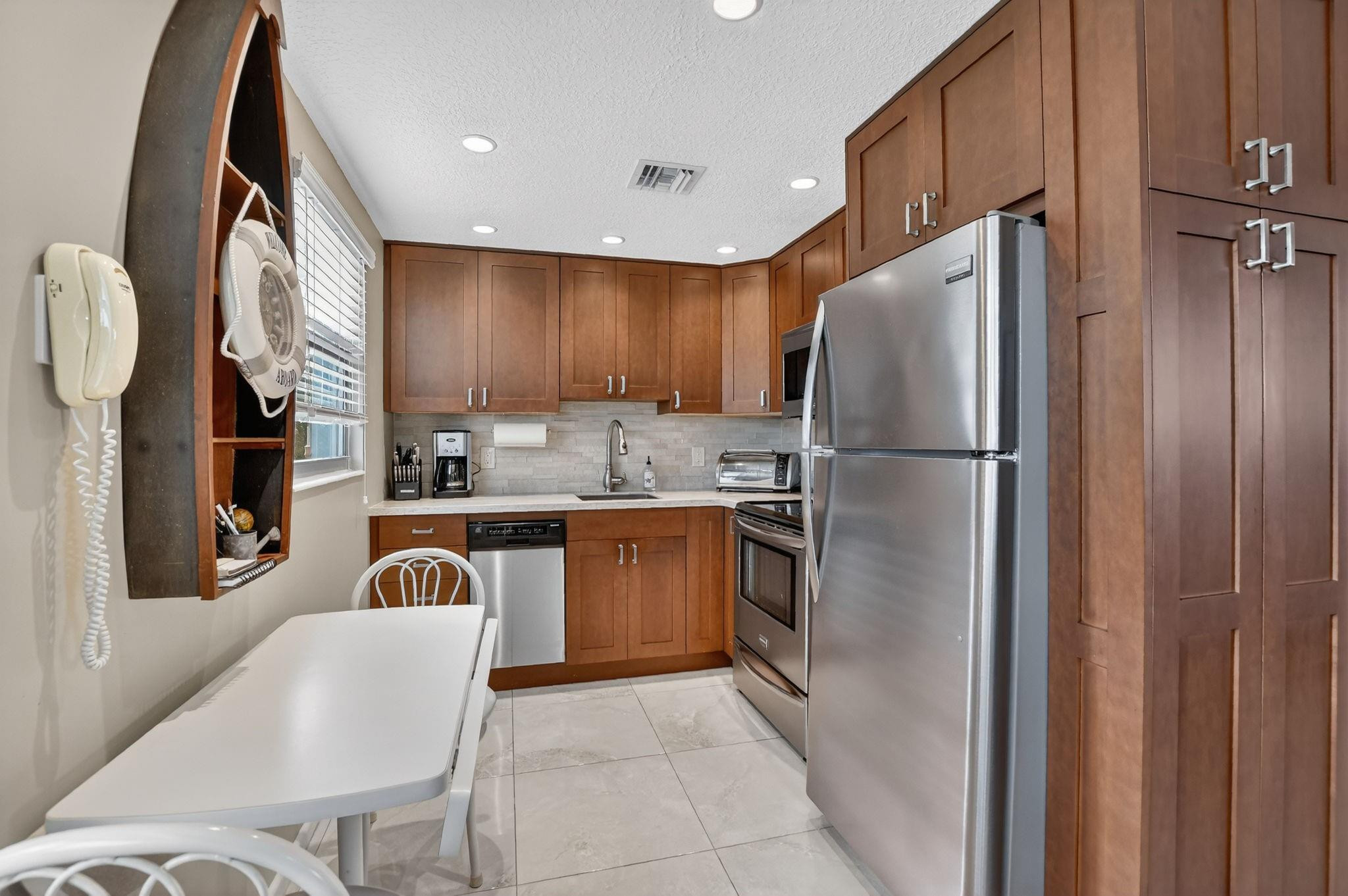 Foto de propiedad en 3020 Islewood D 3020, Deerfield Beach, FL 33442 Deerfield Beach con MLS# 