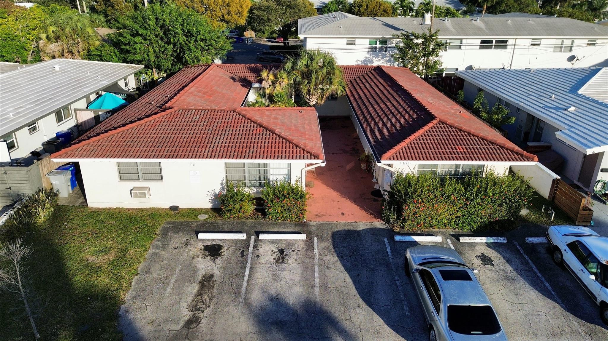 Vendido 1140 NE 24 Avenue, Pompano Beach, FL 33062, Pompano Beach, FL 33062