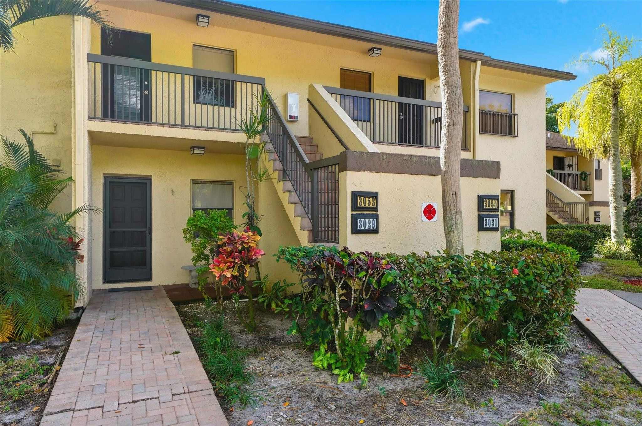 Foto de propiedad en 3053 Carambola Circle N Unit 3053, Coconut Creek, FL 33066 Coconut Creek con MLS# 