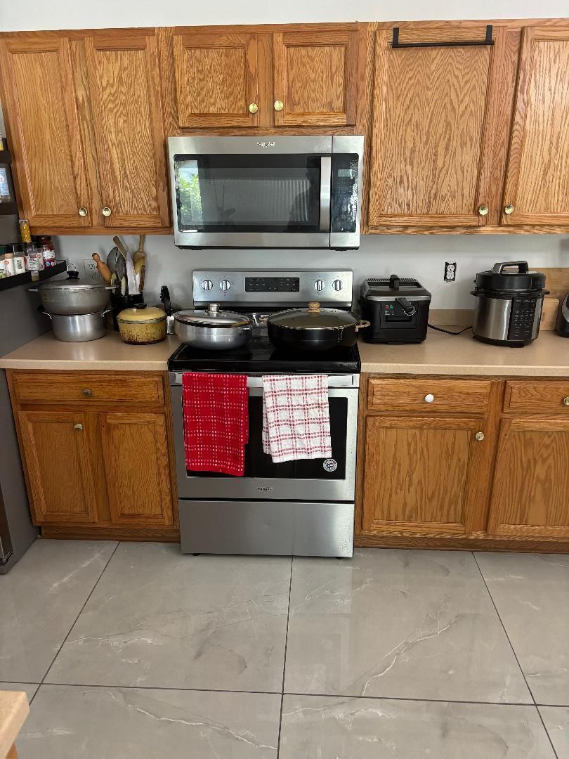 Foto de propiedad en 944 SW Del Rio Boulevard, Port St. Lucie, FL 34953 Port St. Lucie con MLS# 