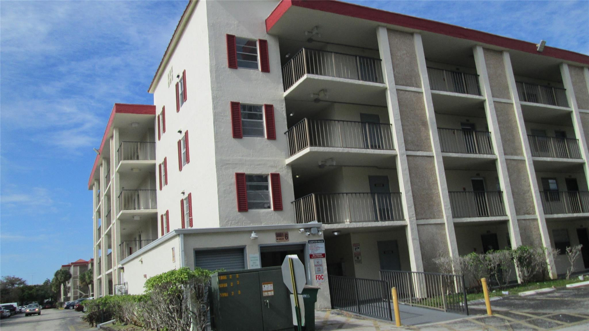 Foto de propiedad en 3001 NW 48th Avenue 237, Lauderdale Lakes, FL 33313 Lauderdale Lakes con MLS# 