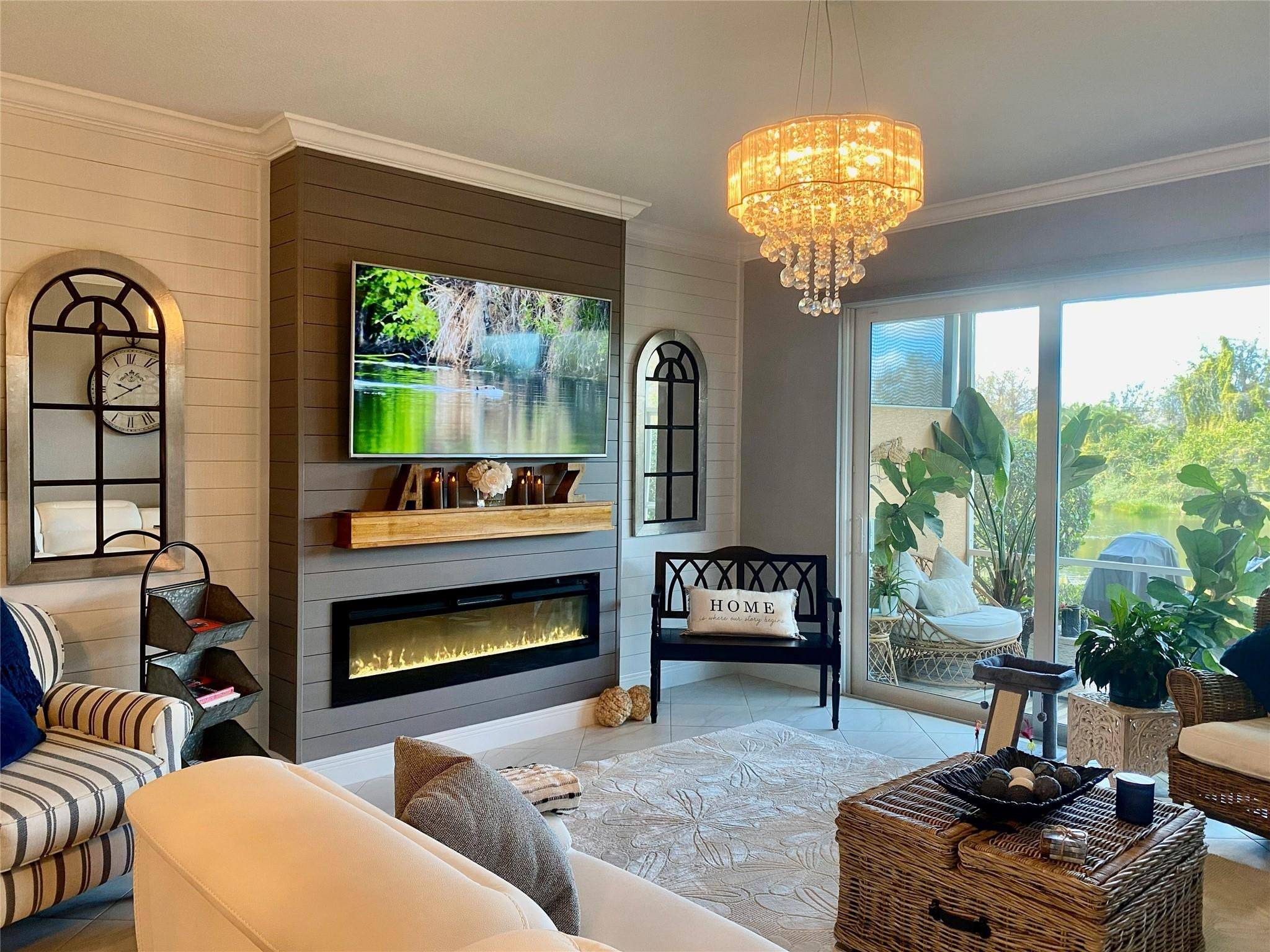 Foto de propiedad en 651 SW Glen Crest Way 2, Stuart, FL 34997 Stuart con MLS# 