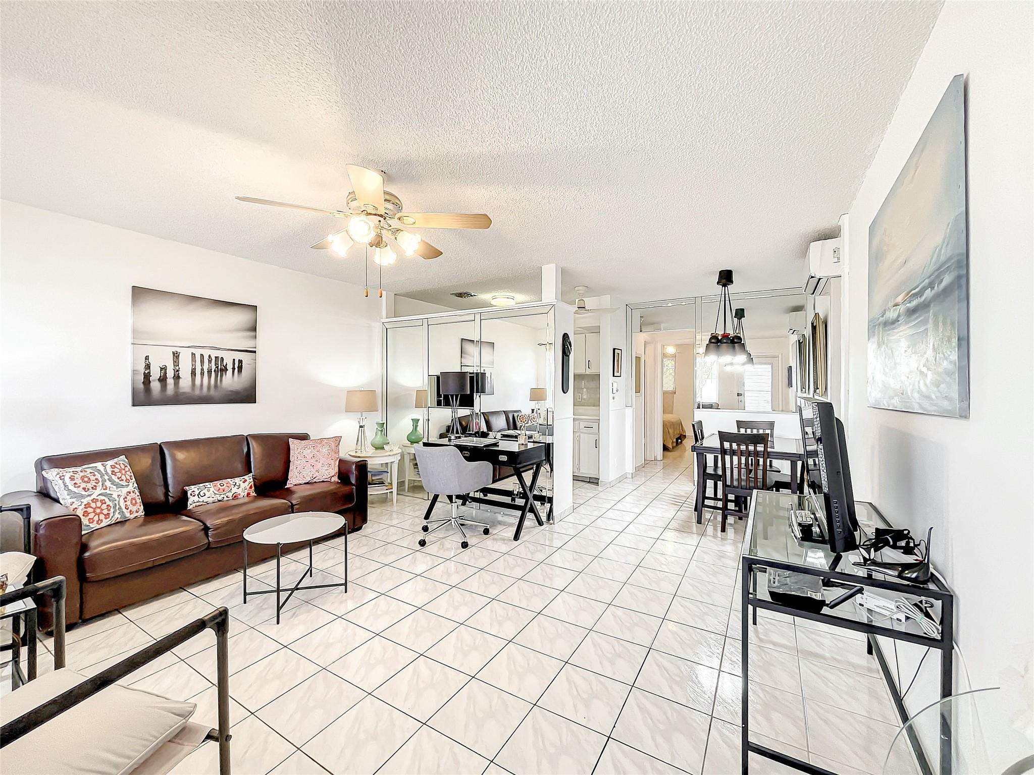 Vendido 815 SW 10th Terrace 18V, Hallandale Beach, FL 33009, Hallandale Beach, FL 33009