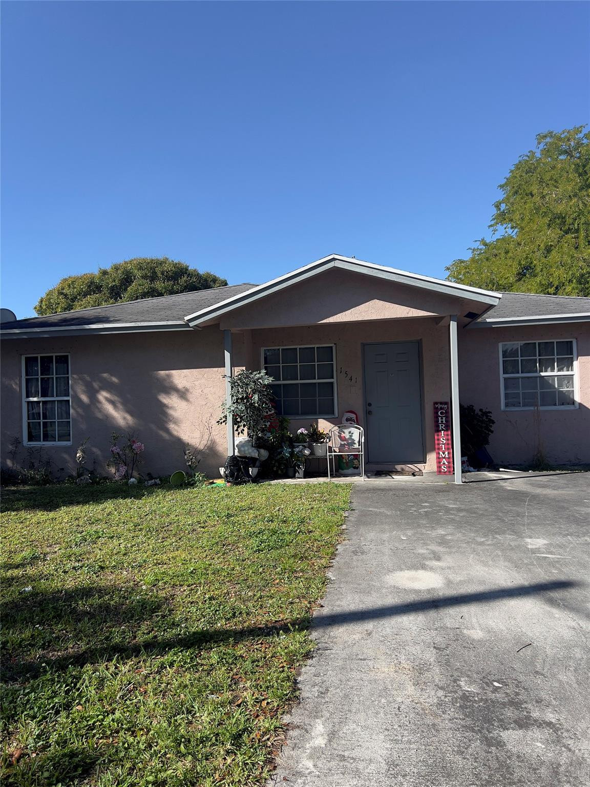 Foto de propiedad en 1541 NW 7th Lane, Pompano Beach, FL 33060 Pompano Beach con MLS# 