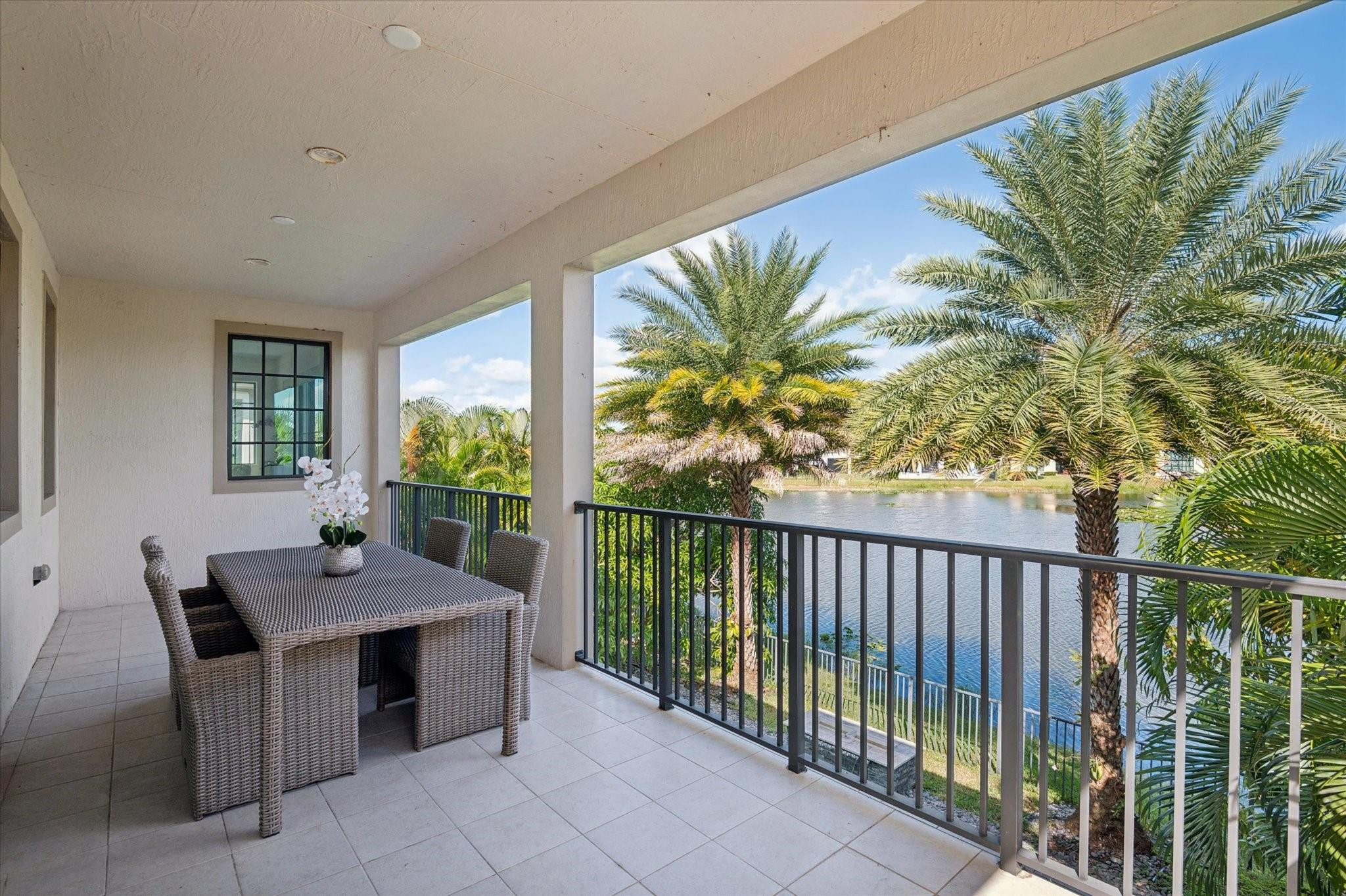 Foto de propiedad en 11515 Horizon Road, Parkland, FL 33076 Parkland con MLS# 