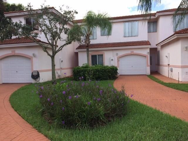 Alquilada 7637 Tamarac Island Creek, Tamarac, FL 33068, Tamarac, FL 33068