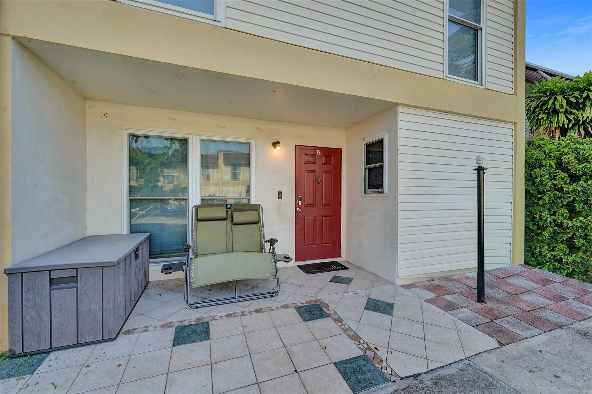 Foto de propiedad en 3301 Raleigh Street 4B, Hollywood, FL 33021 Hollywood con MLS# 