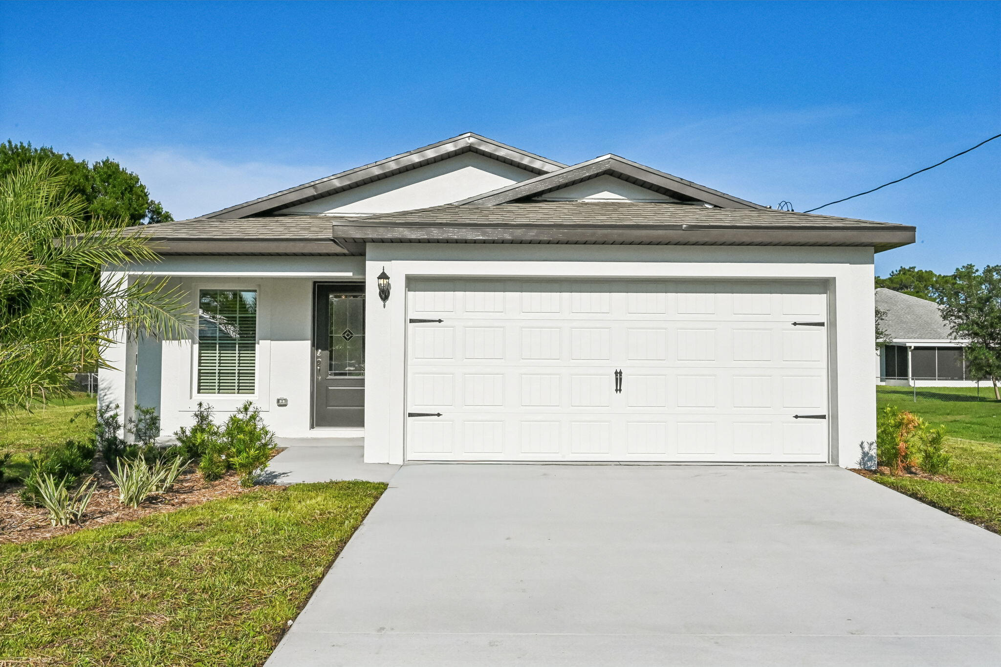 Foto de propiedad en 5606 Seagrape Drive, Fort Pierce, FL 34982 Fort Pierce con MLS# 