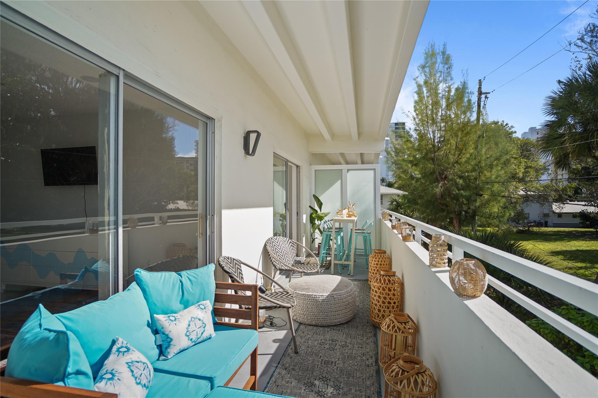 Foto de propiedad en 3212 NE 12th Street 203, Pompano Beach, FL 33062 Pompano Beach con MLS# 