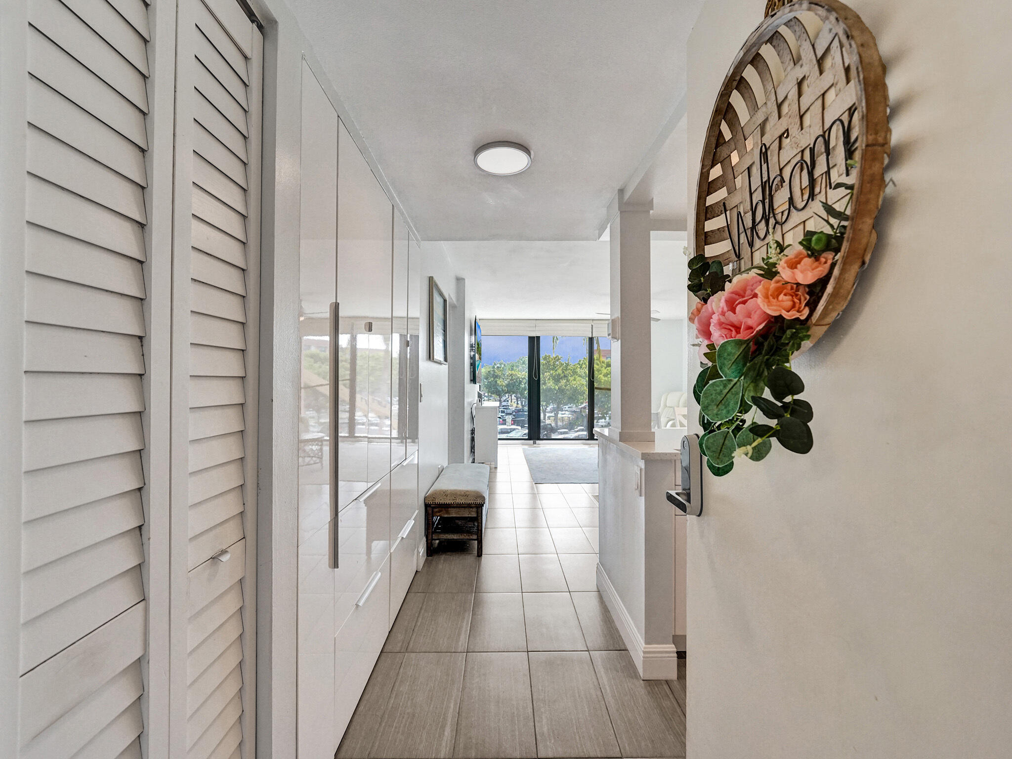 Foto de propiedad en 1101 River Reach Drive 205, Fort Lauderdale, FL 33315 Fort Lauderdale con MLS# 