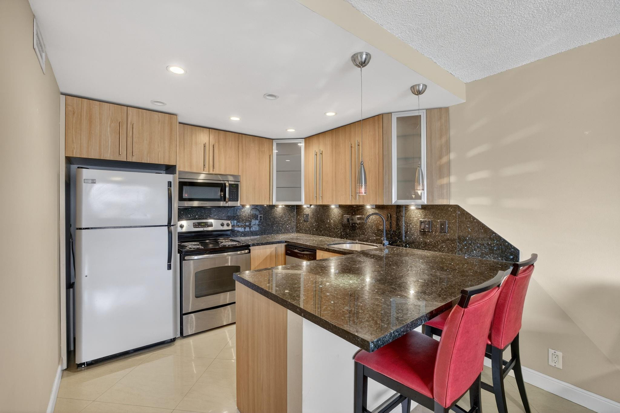 En Venta 2900 NE 30th Street A4, Fort Lauderdale, FL 33306, Fort Lauderdale, FL 33306