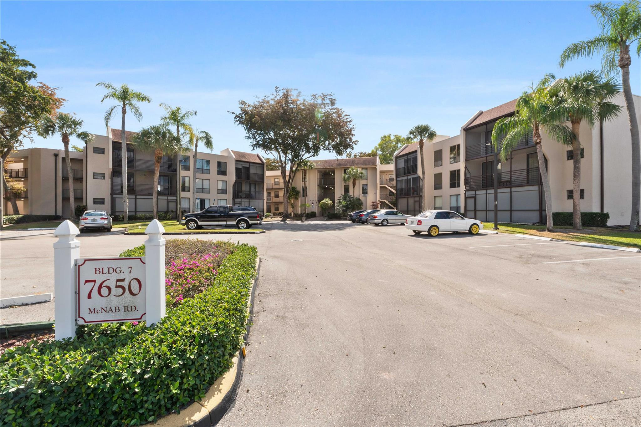 Vendido 7650 W Mcnab Road 114, Tamarac, FL 33321, Tamarac, FL 33321
