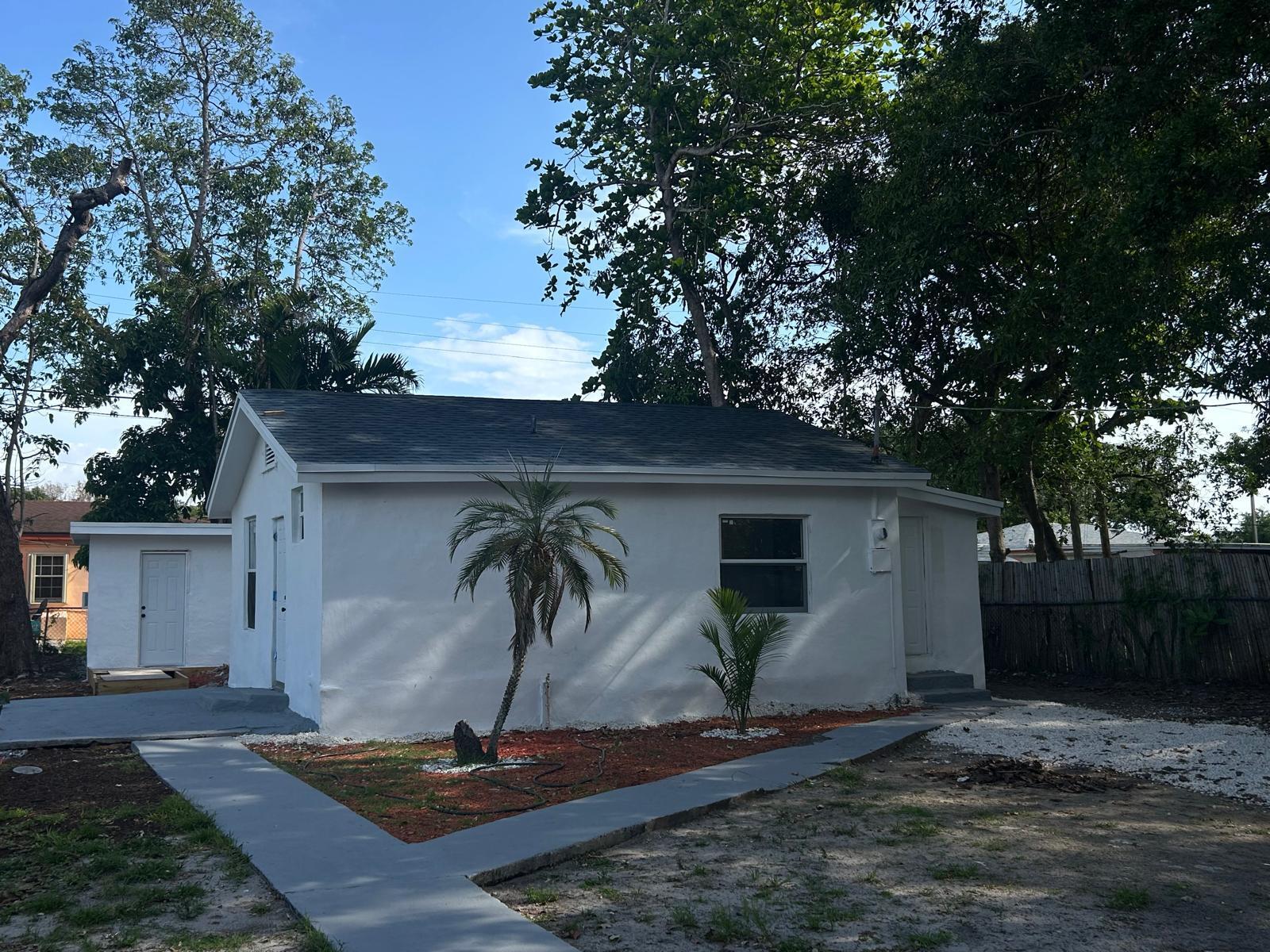 En Venta 1063 NW 55th Terrace, Miami, FL 33127, Miami, FL 33127