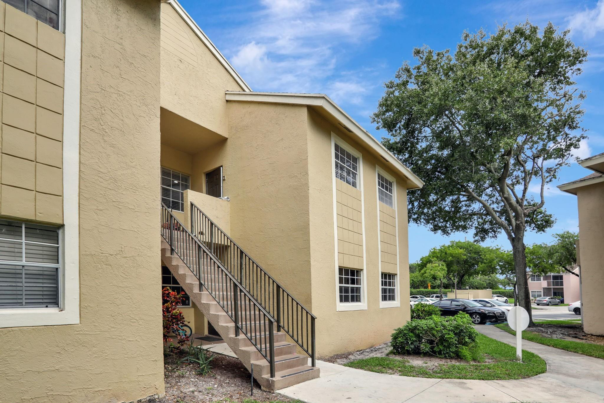En Renta 660 Cypress Club Way D11, Deerfield Beach, FL 33064, Deerfield Beach, FL 33064