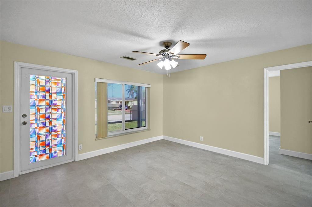 Alquilada 450 NW 51st Court, Oakland Park, FL 33309, Oakland Park, FL 33309