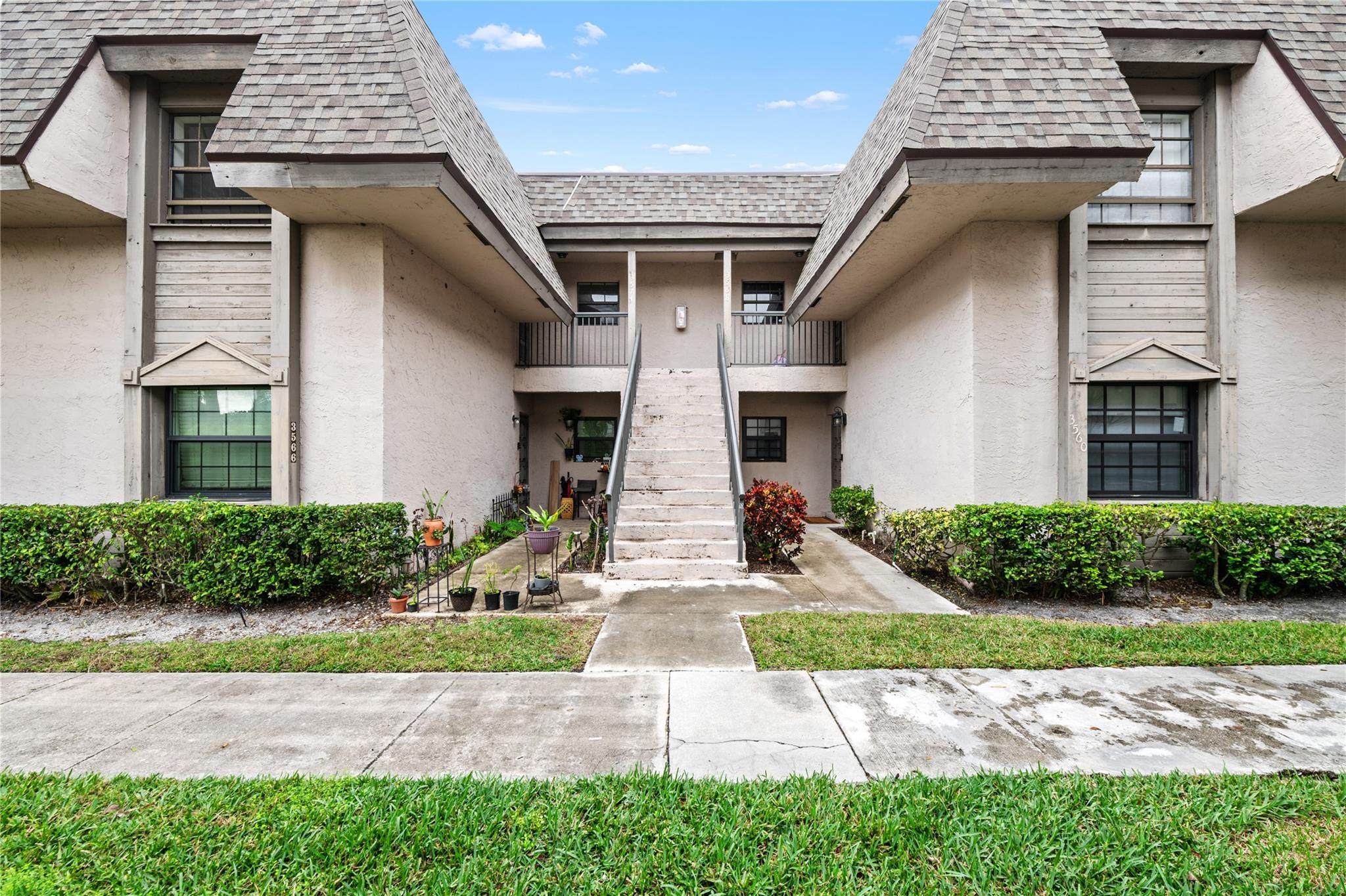 Foto de propiedad en 3574 NW 95th Terrace 8q, Fort Lauderdale, FL 33351 Fort Lauderdale con MLS# 