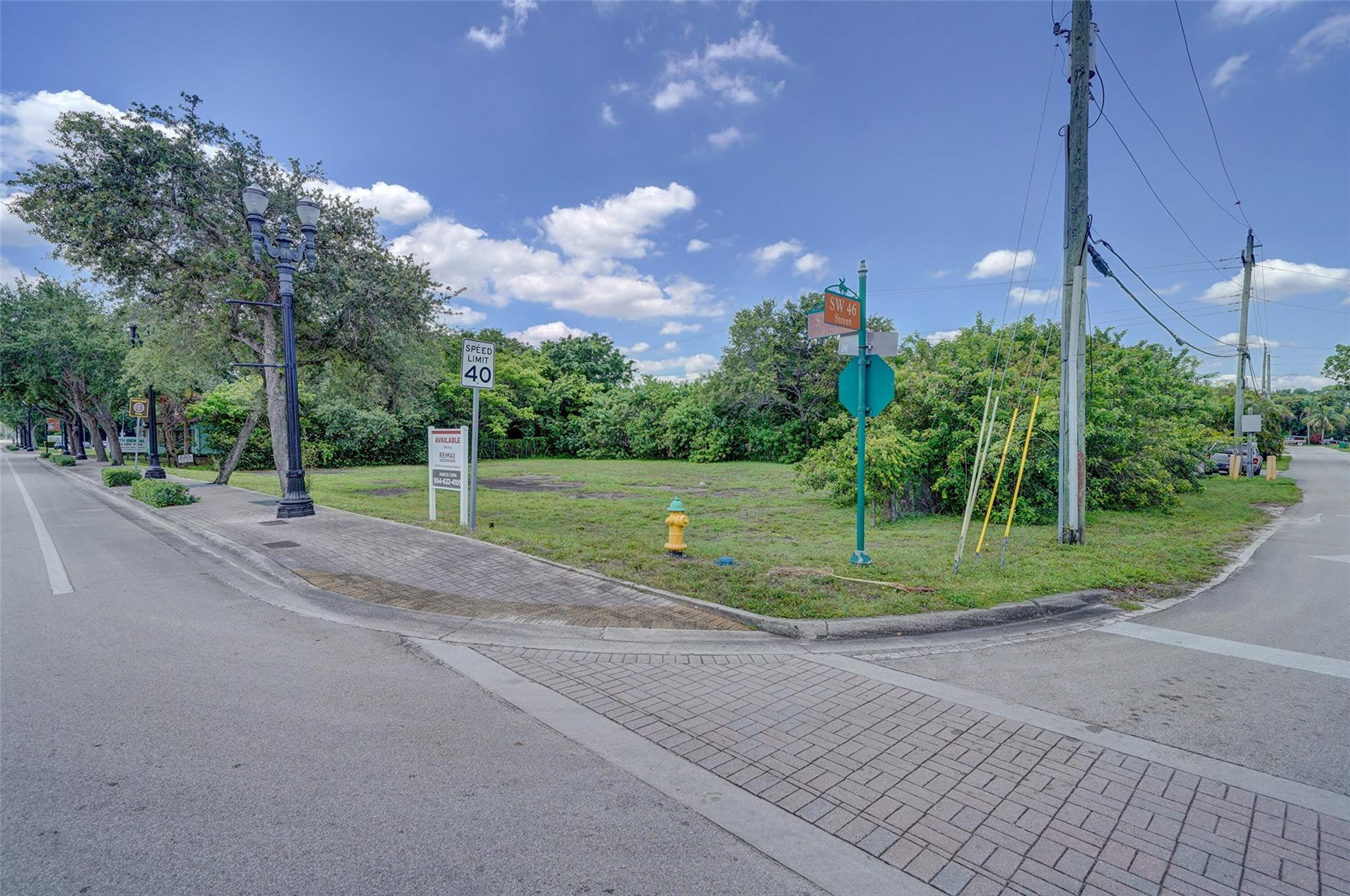 Foto de propiedad en 6404 SW 46th Street, Davie, FL 33314 Davie con MLS# 