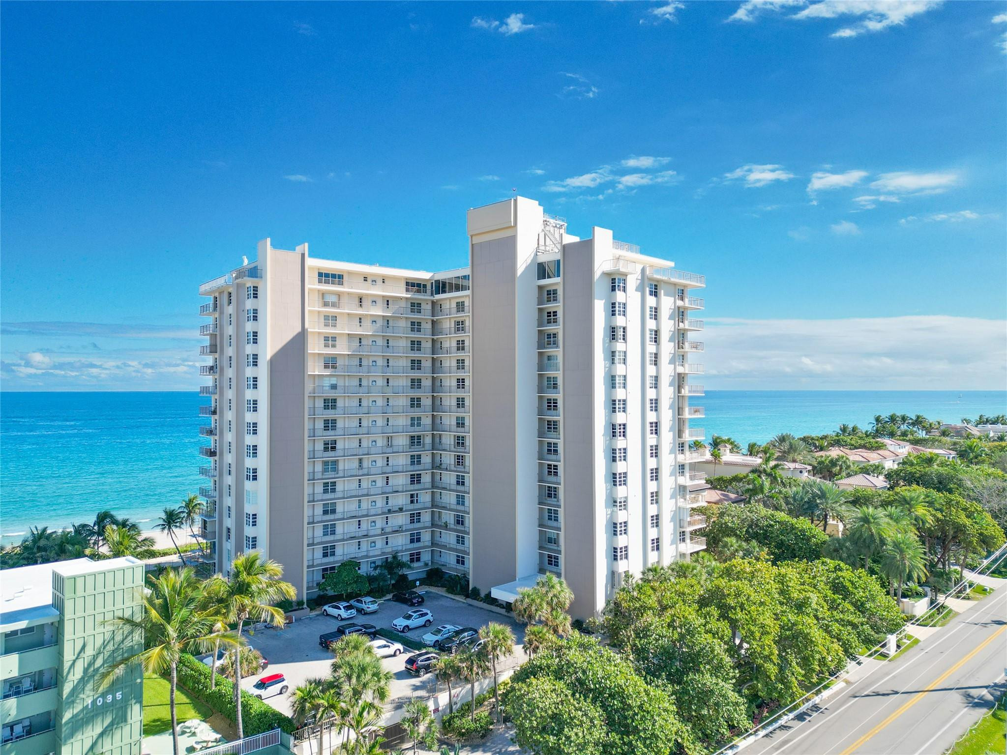 Foto de propiedad en 1021 Hillsboro Mile G1, Hillsboro Beach, FL 33062 Hillsboro Beach con MLS# 