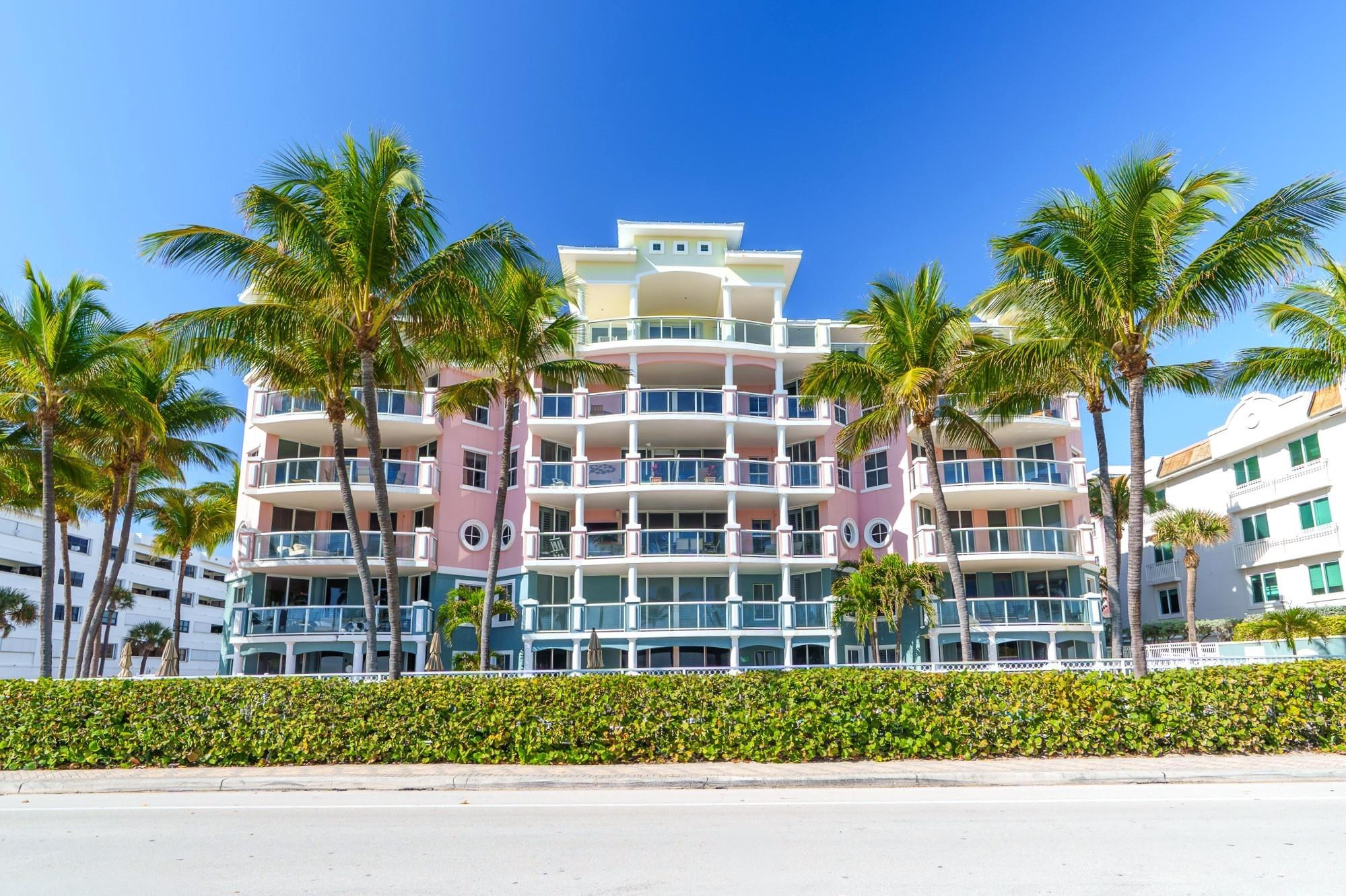 Foto de propiedad en 2051 SE 3rd Street 203, Deerfield Beach, FL 33441 Deerfield Beach con MLS# 