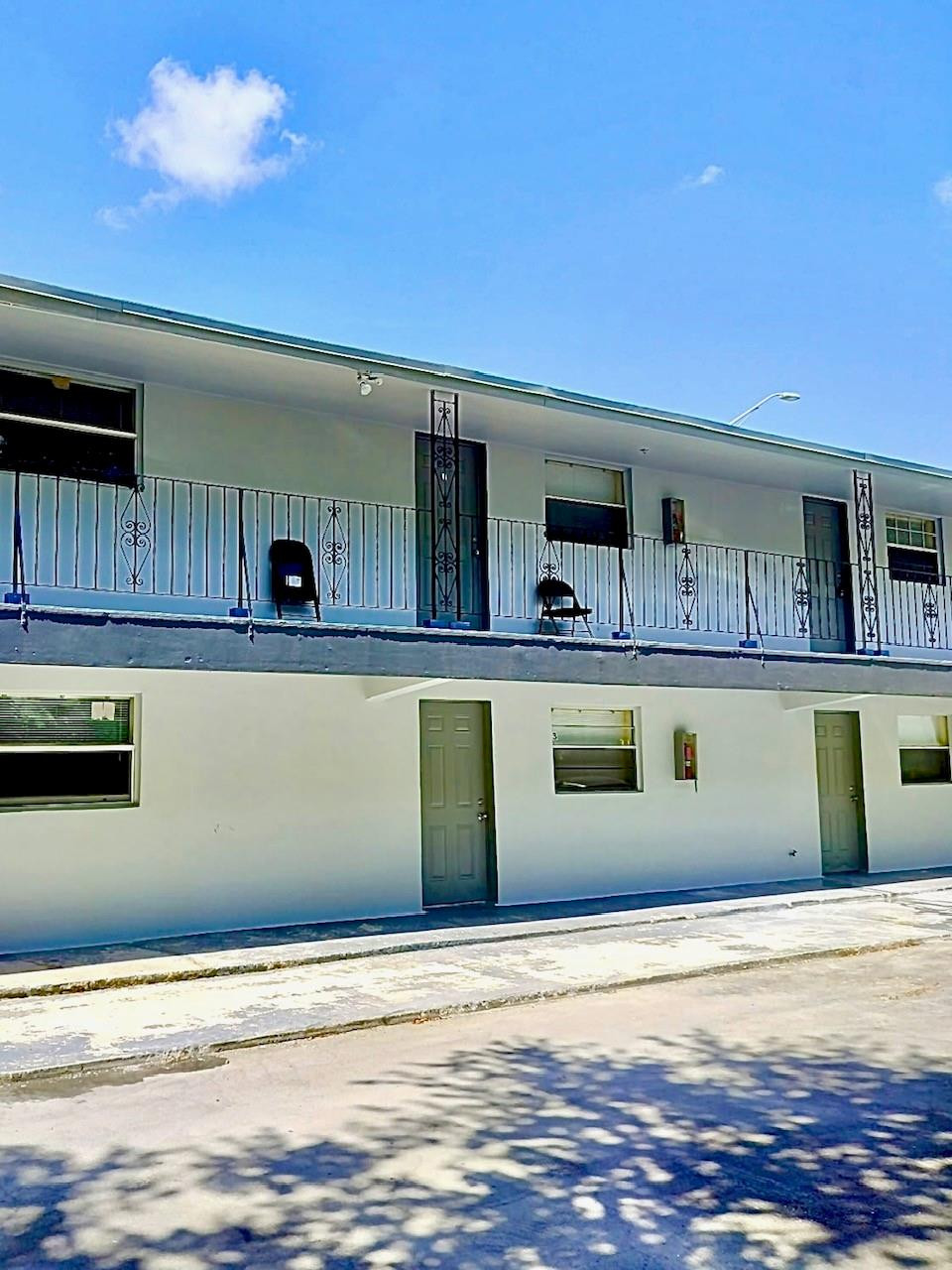 Alquilada 113 NW 27th Avenue 1, Fort Lauderdale, FL 33311, Fort Lauderdale, FL 33311